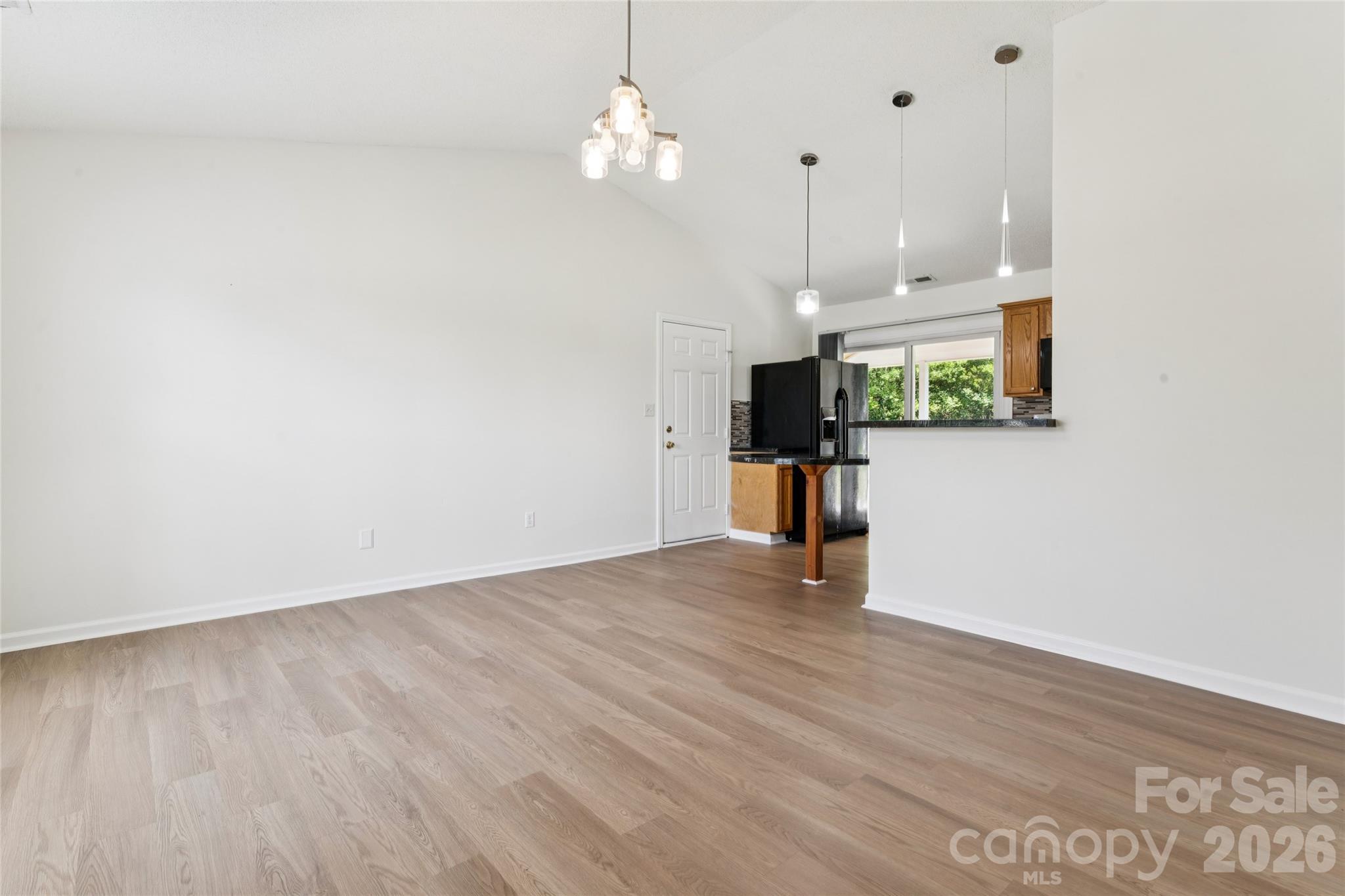 4563 Sunchase Court NW — Concord