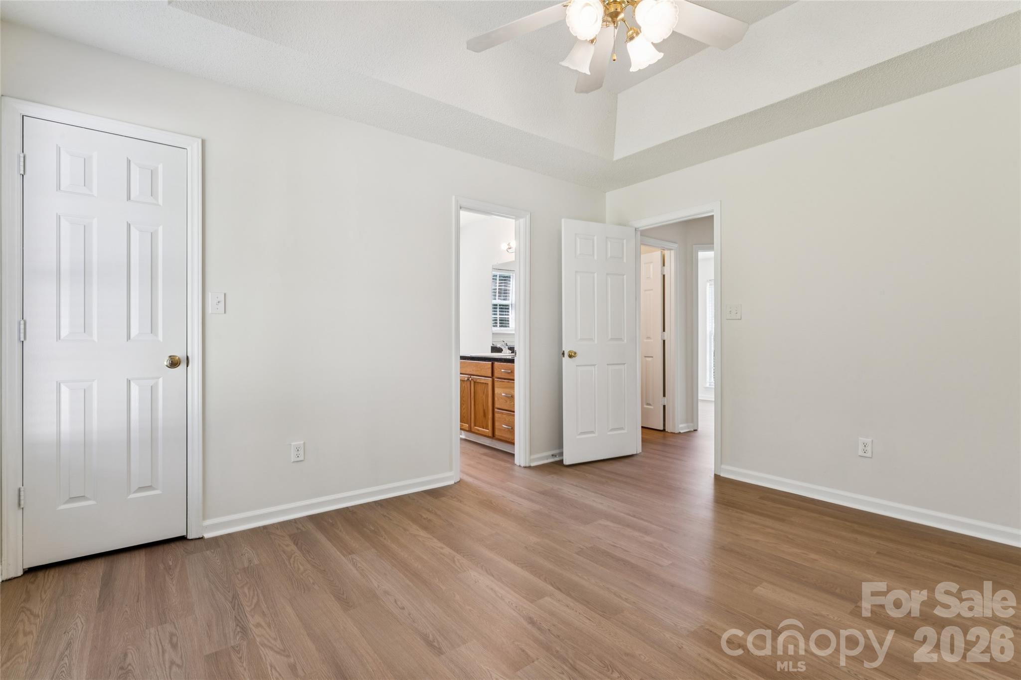 4563 Sunchase Court NW — Concord