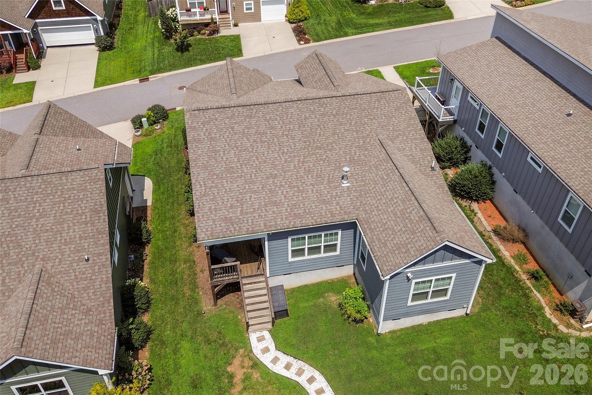 19 Woodbridge Park Drive — Asheville