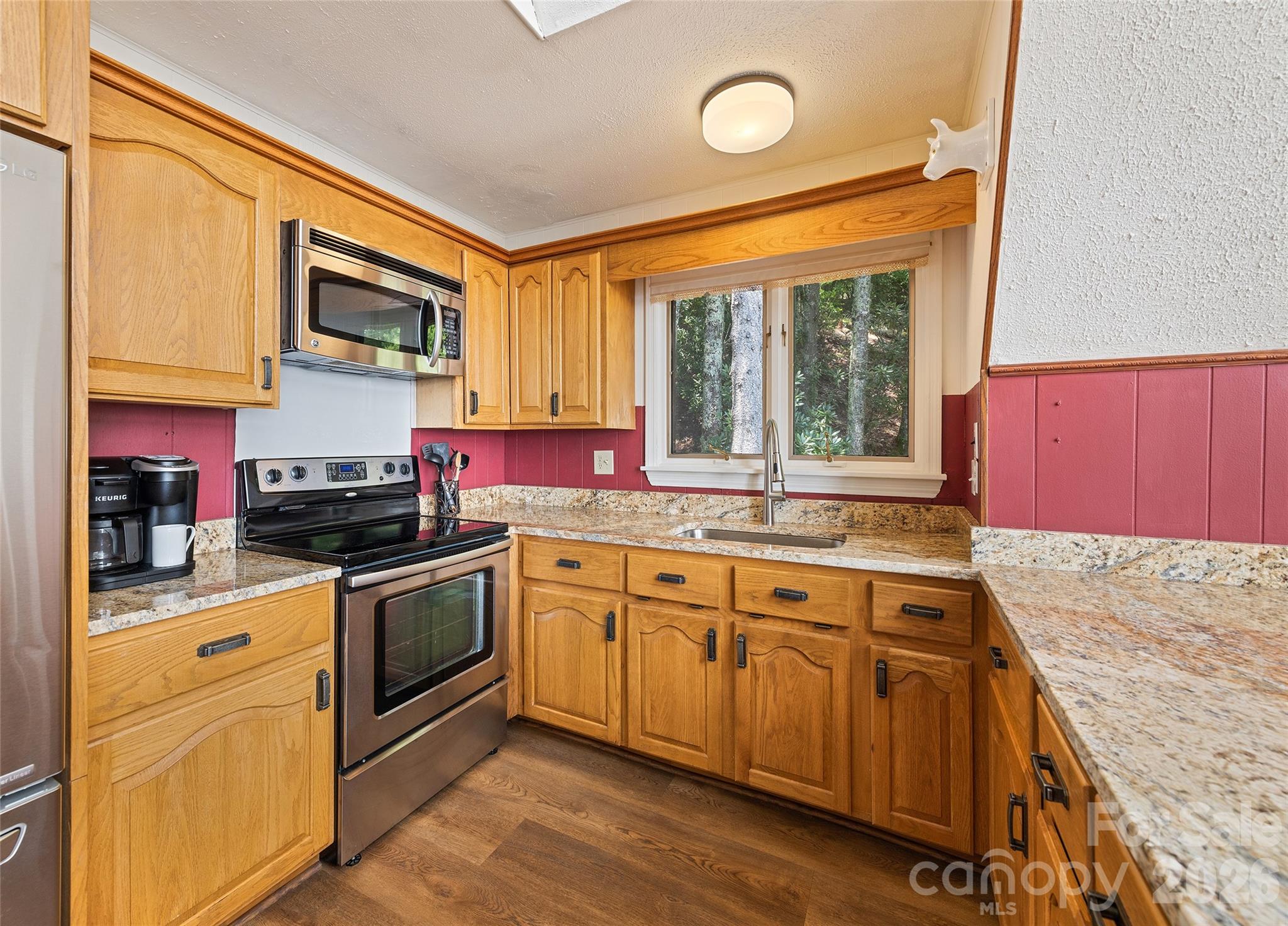 350 Quail Ridge Drive — Maggie Valley
