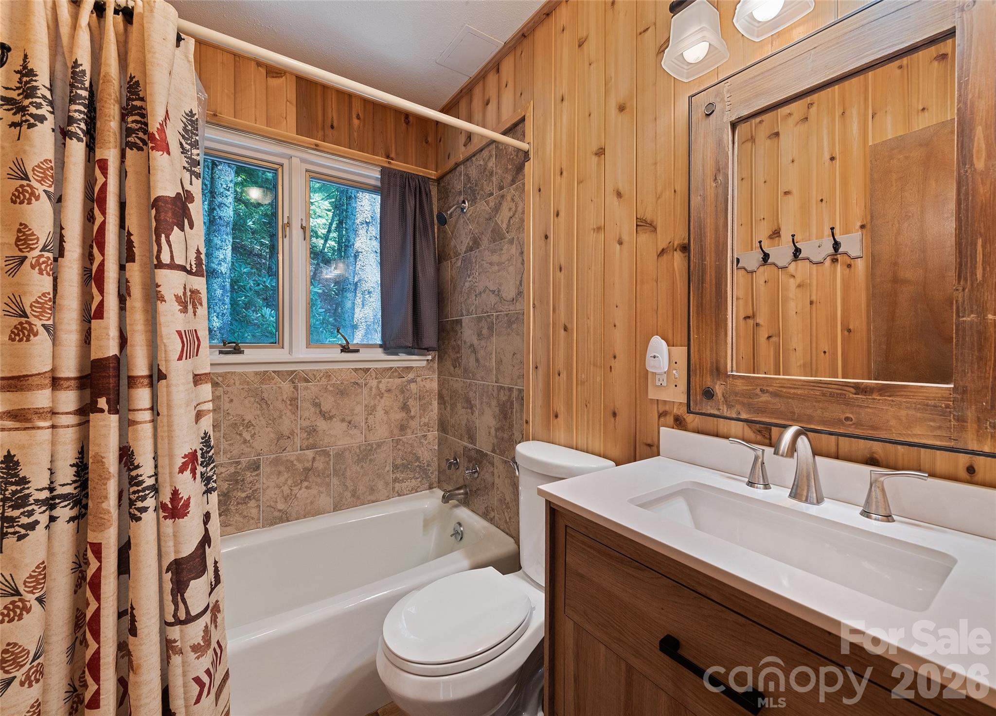 350 Quail Ridge Drive — Maggie Valley
