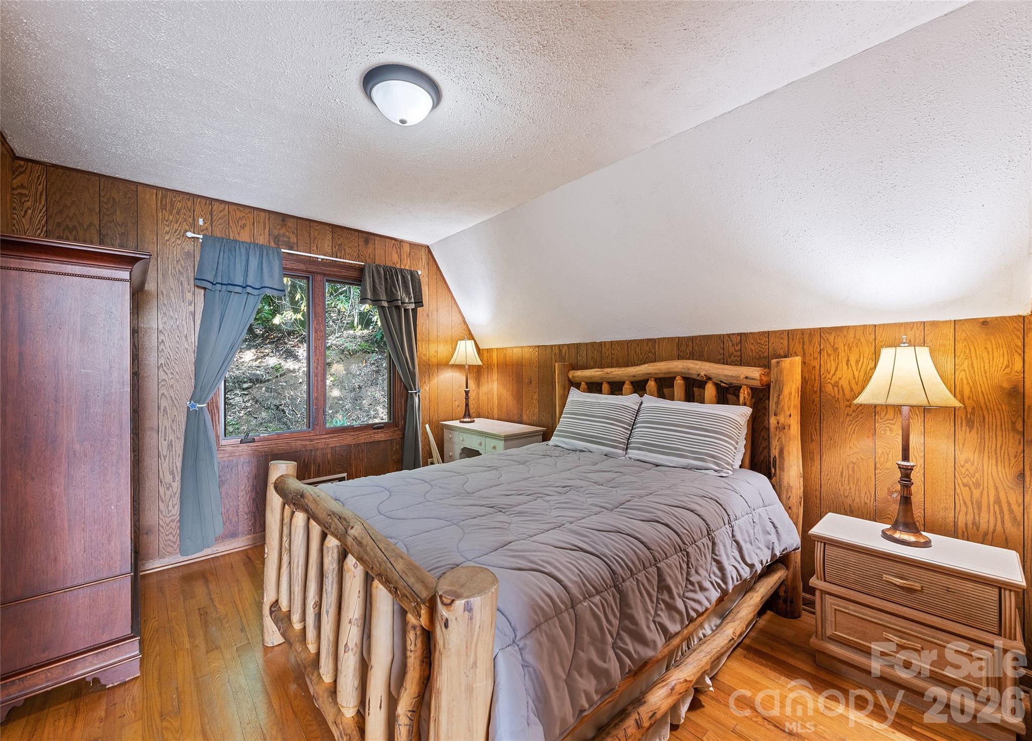 350 Quail Ridge Drive — Maggie Valley