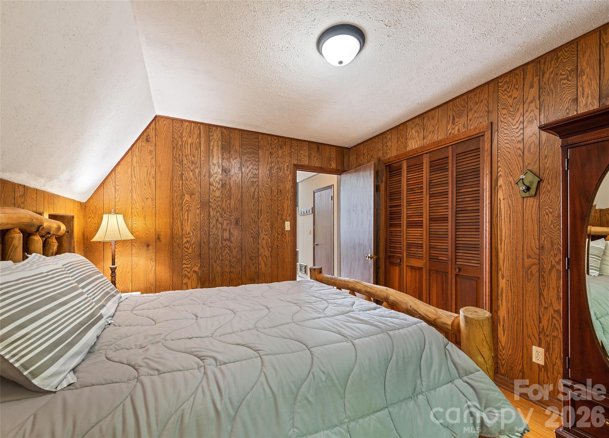 350 Quail Ridge Drive — Maggie Valley