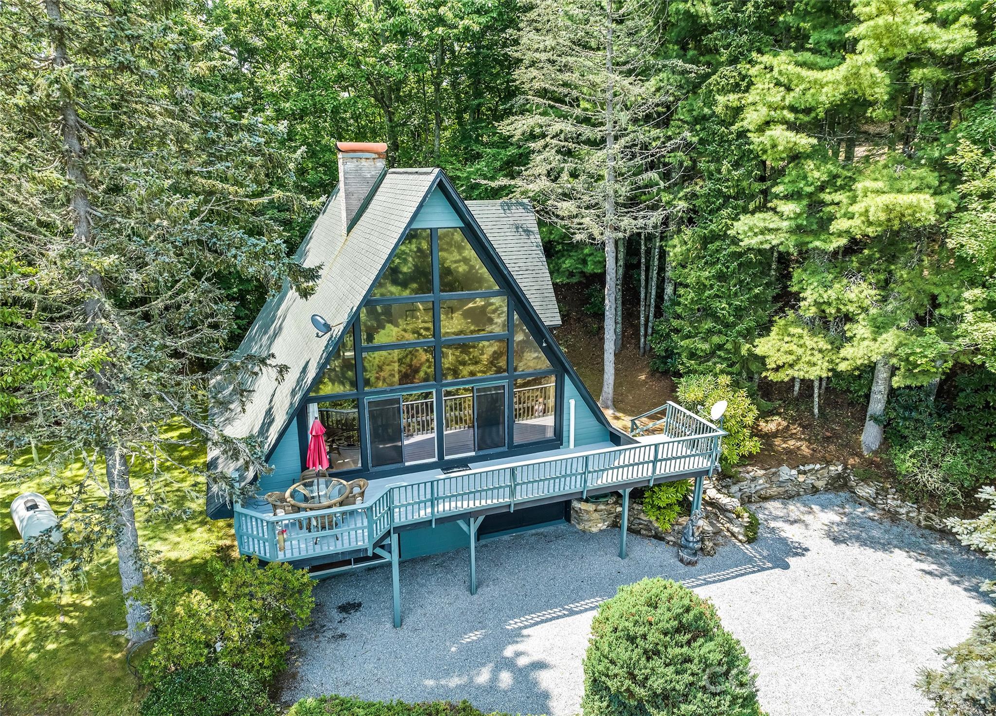 350 Quail Ridge Drive — Maggie Valley