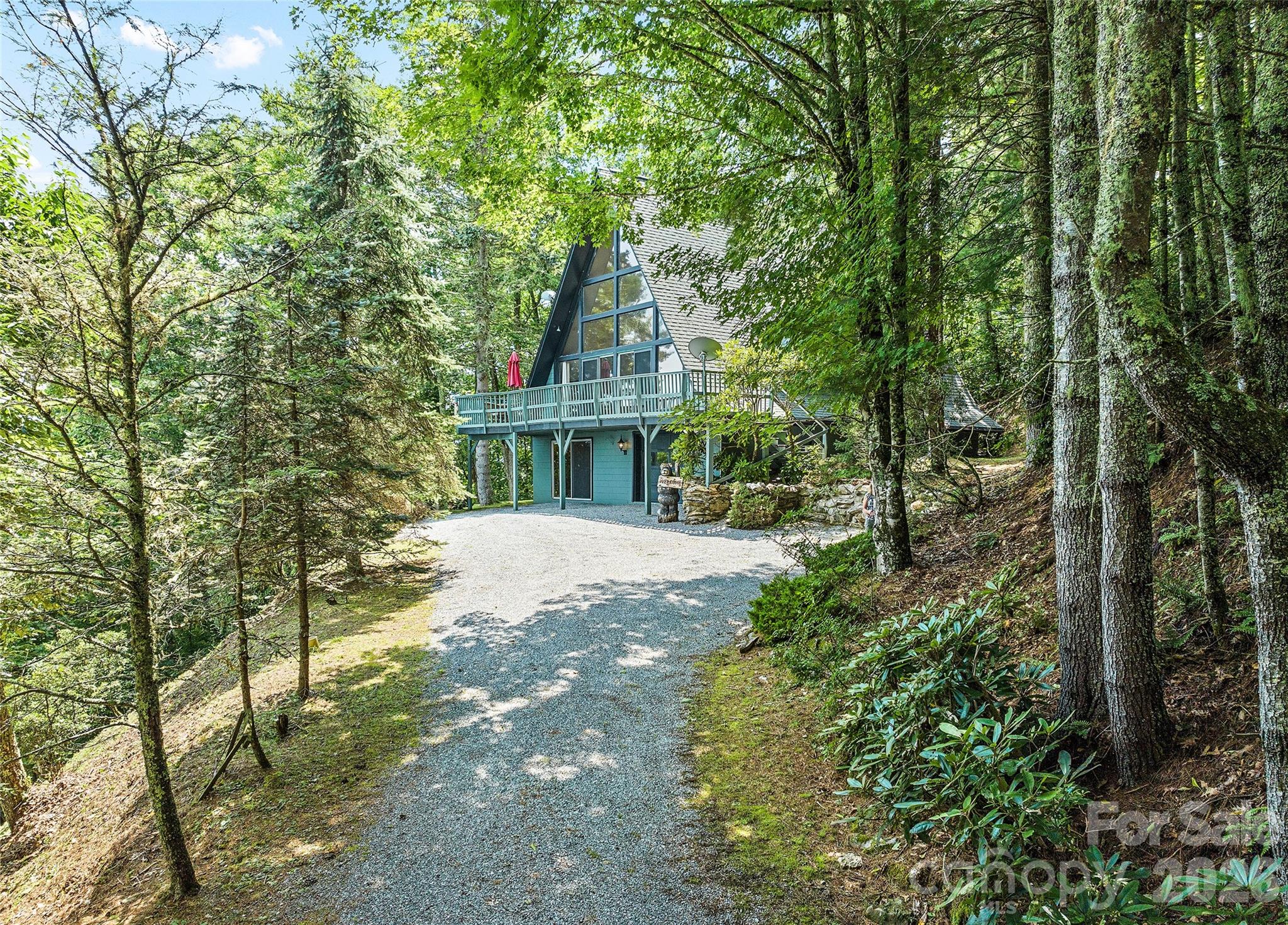350 Quail Ridge Drive — Maggie Valley