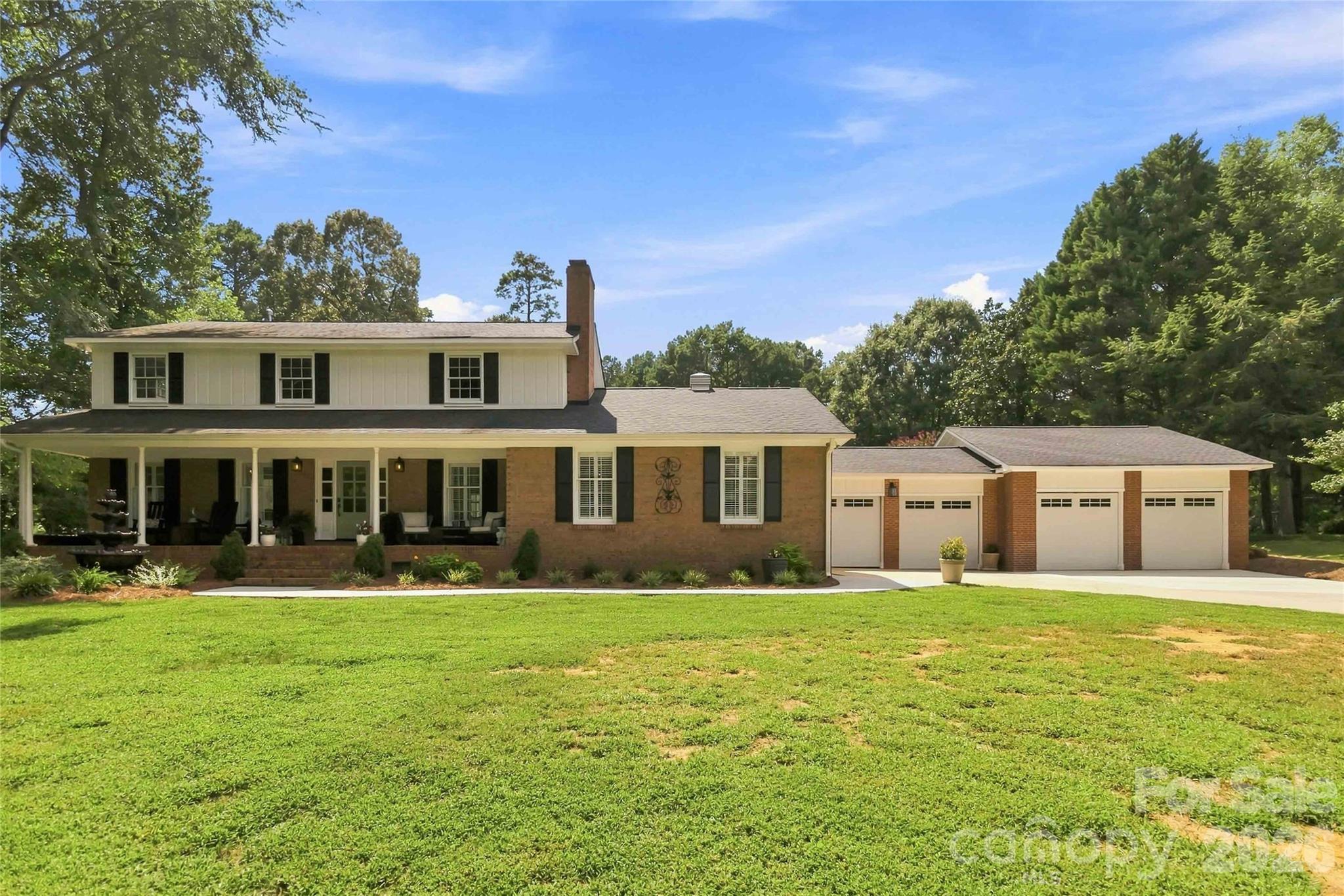 5417 Lebanon Road — Mint Hill