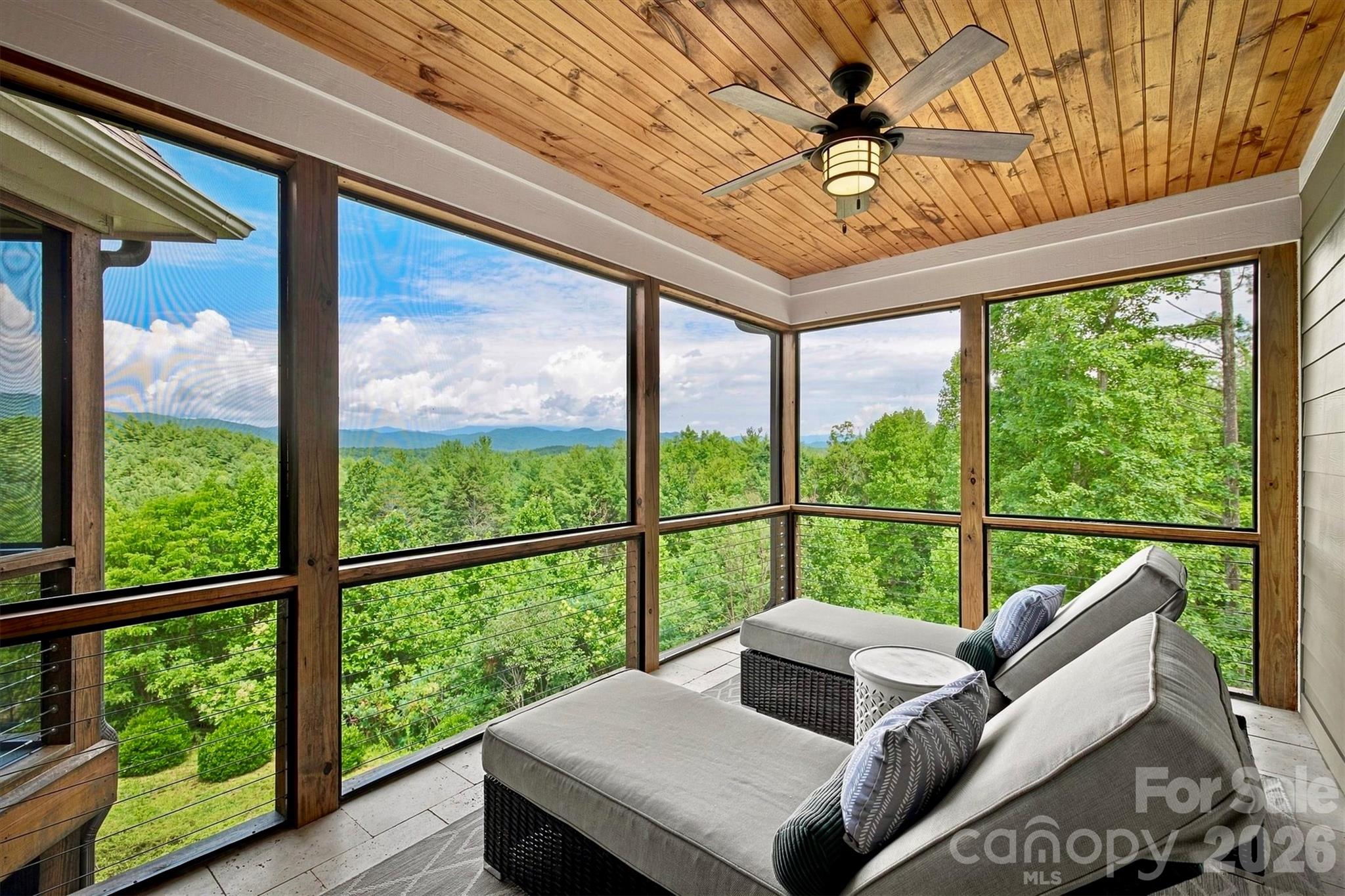 5504 Cedar Cove Way — Lenoir
