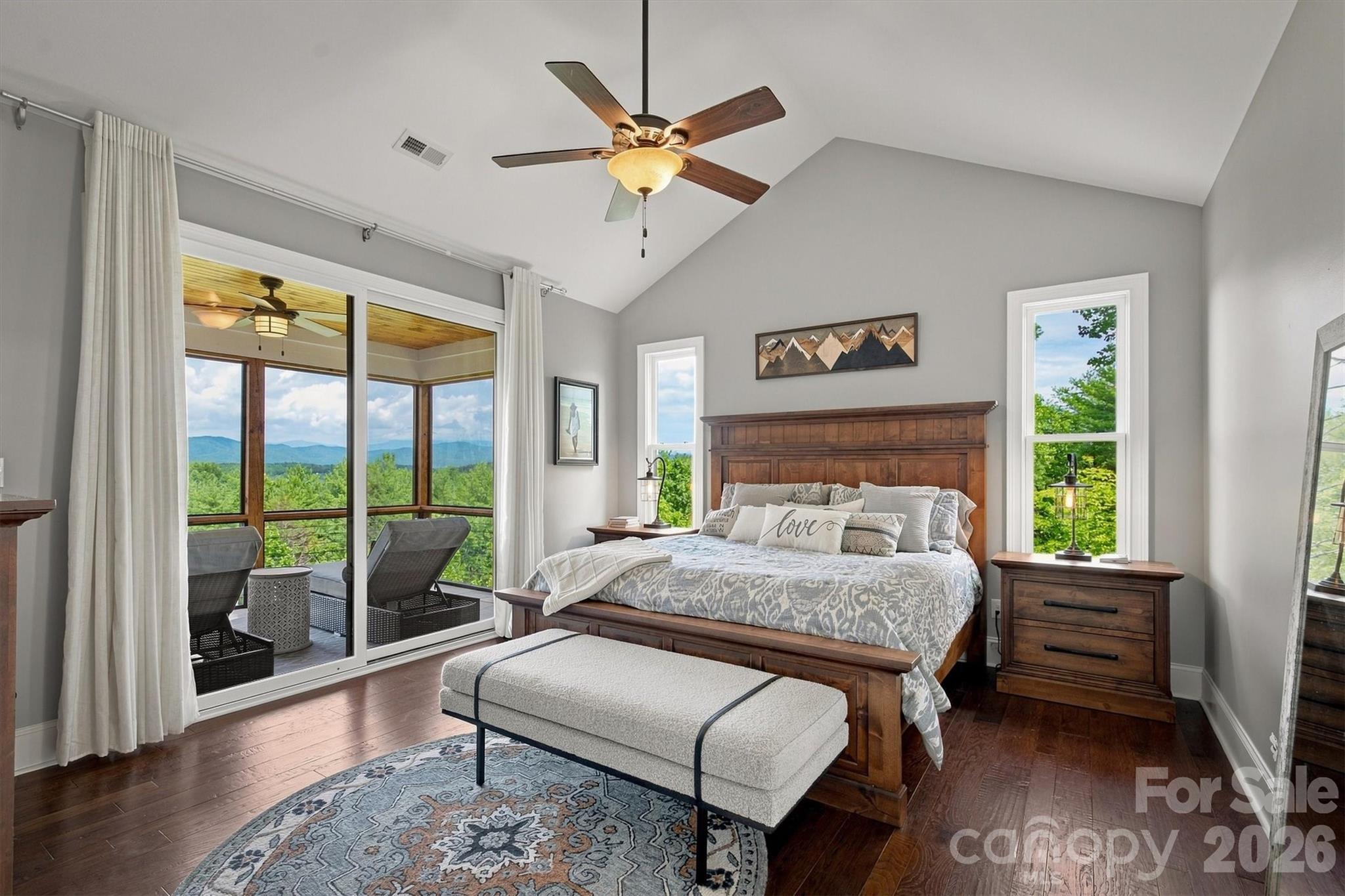 5504 Cedar Cove Way — Lenoir