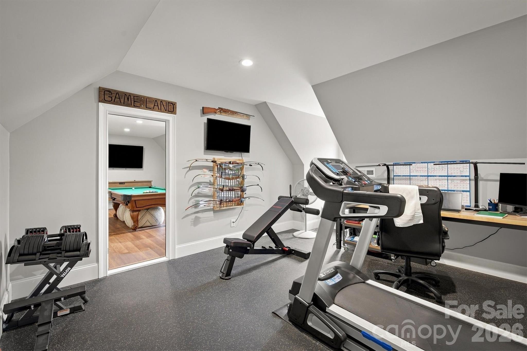 5504 Cedar Cove Way — Lenoir