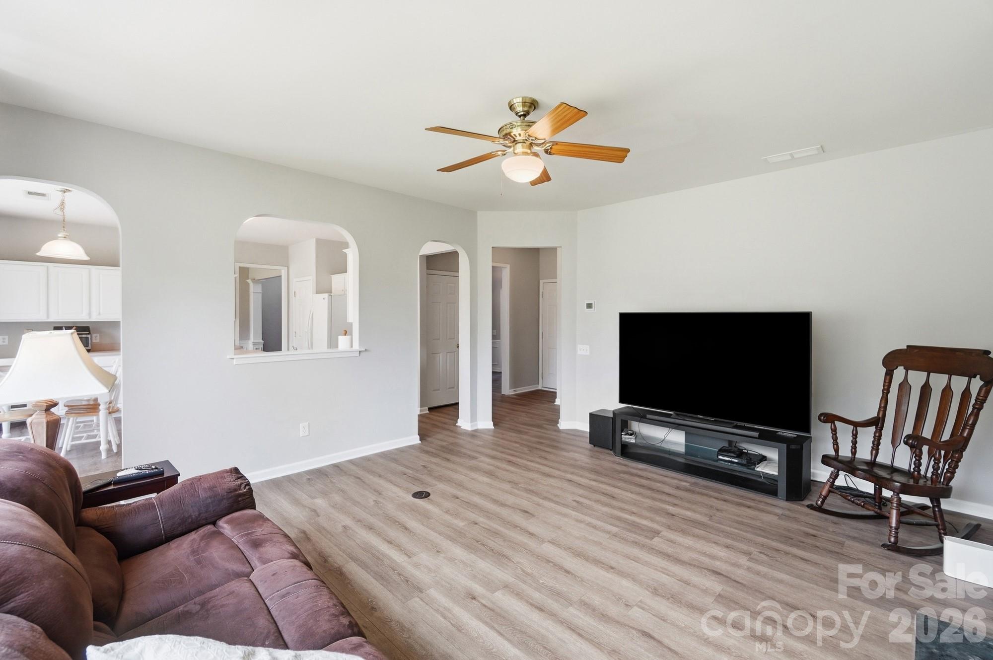 7724 Dinniston Drive — Huntersville