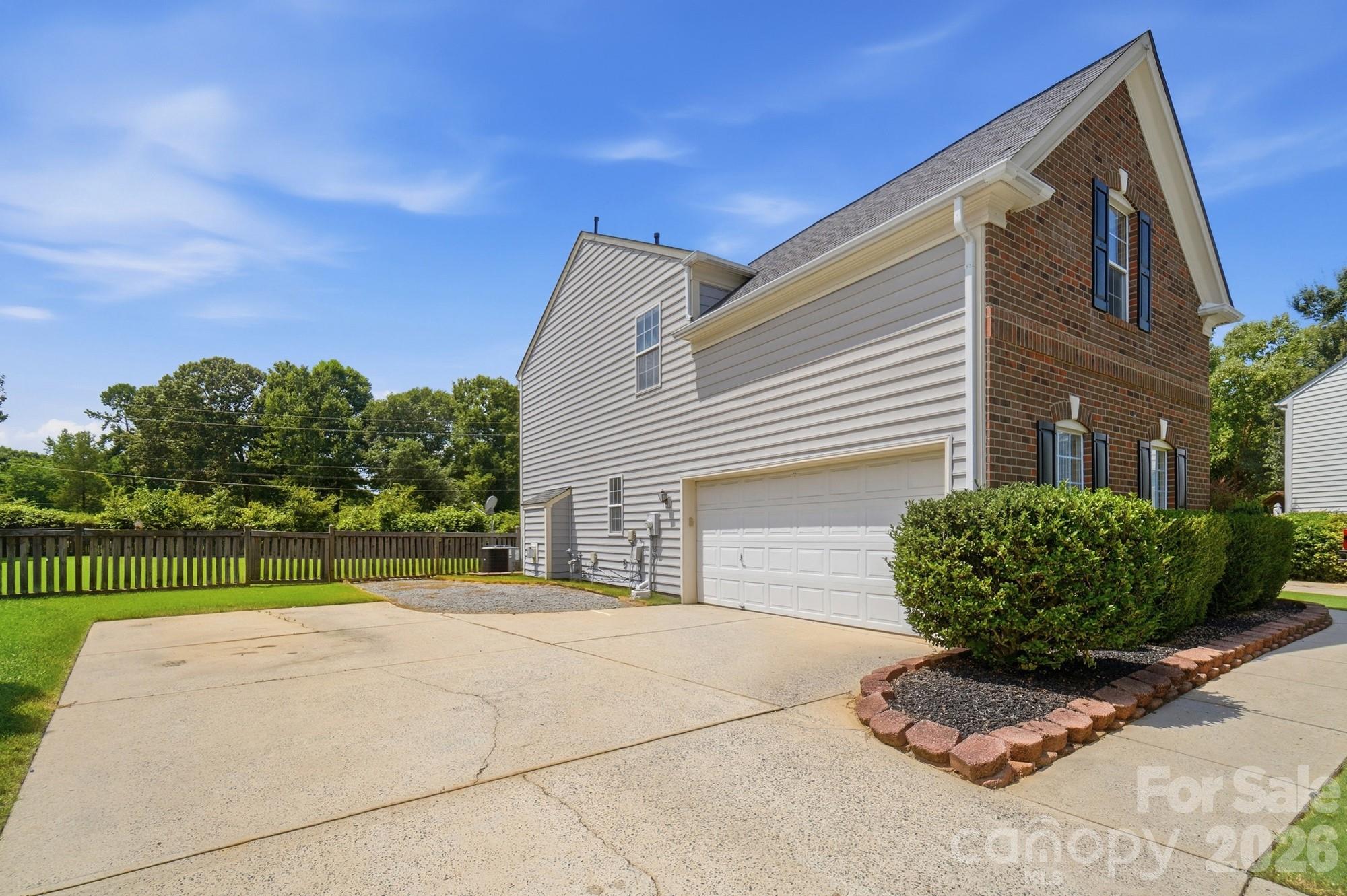 7724 Dinniston Drive — Huntersville