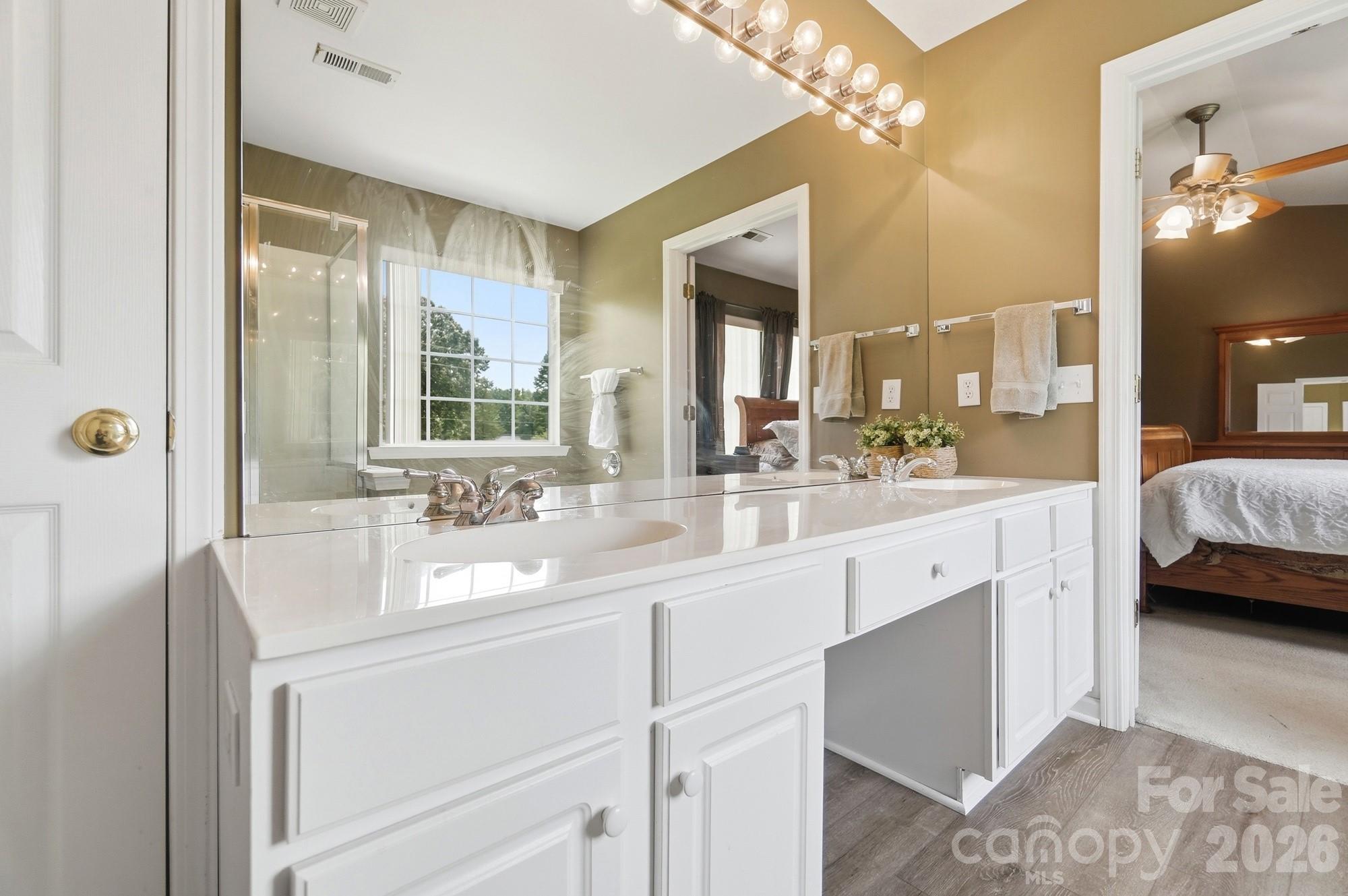 7724 Dinniston Drive — Huntersville