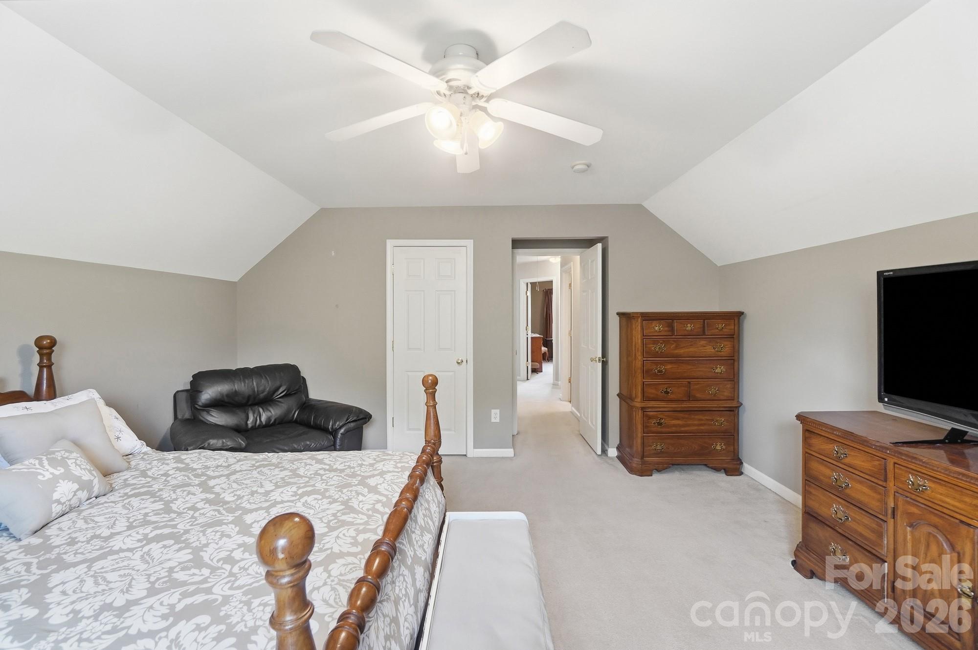 7724 Dinniston Drive — Huntersville
