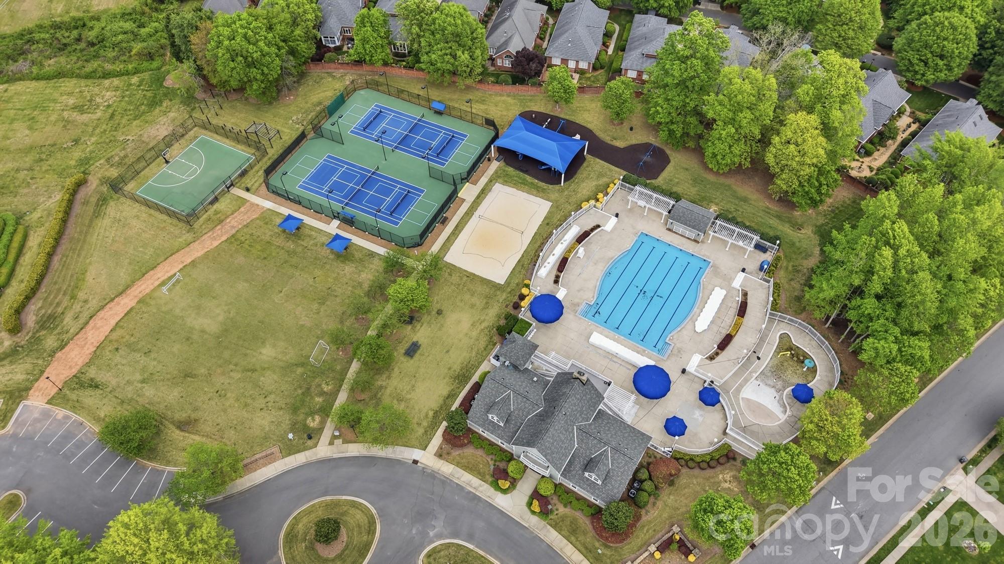 7724 Dinniston Drive — Huntersville