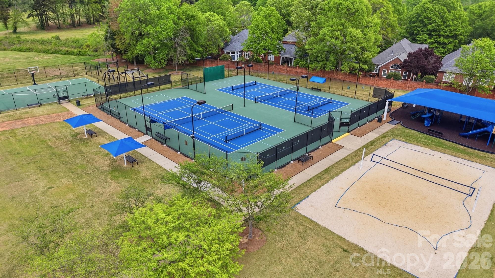 7724 Dinniston Drive — Huntersville
