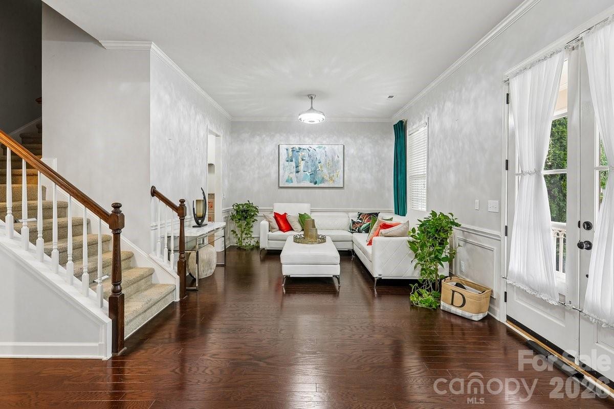 3125 Kennys Street — Pineville