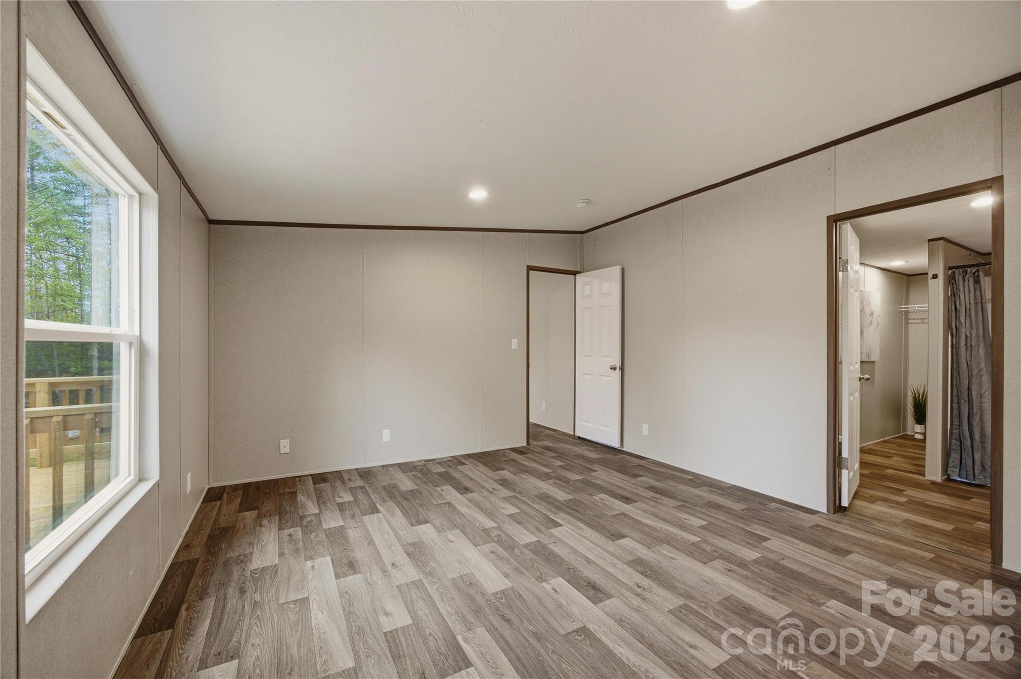 3150 Mariposa Lane — Morganton