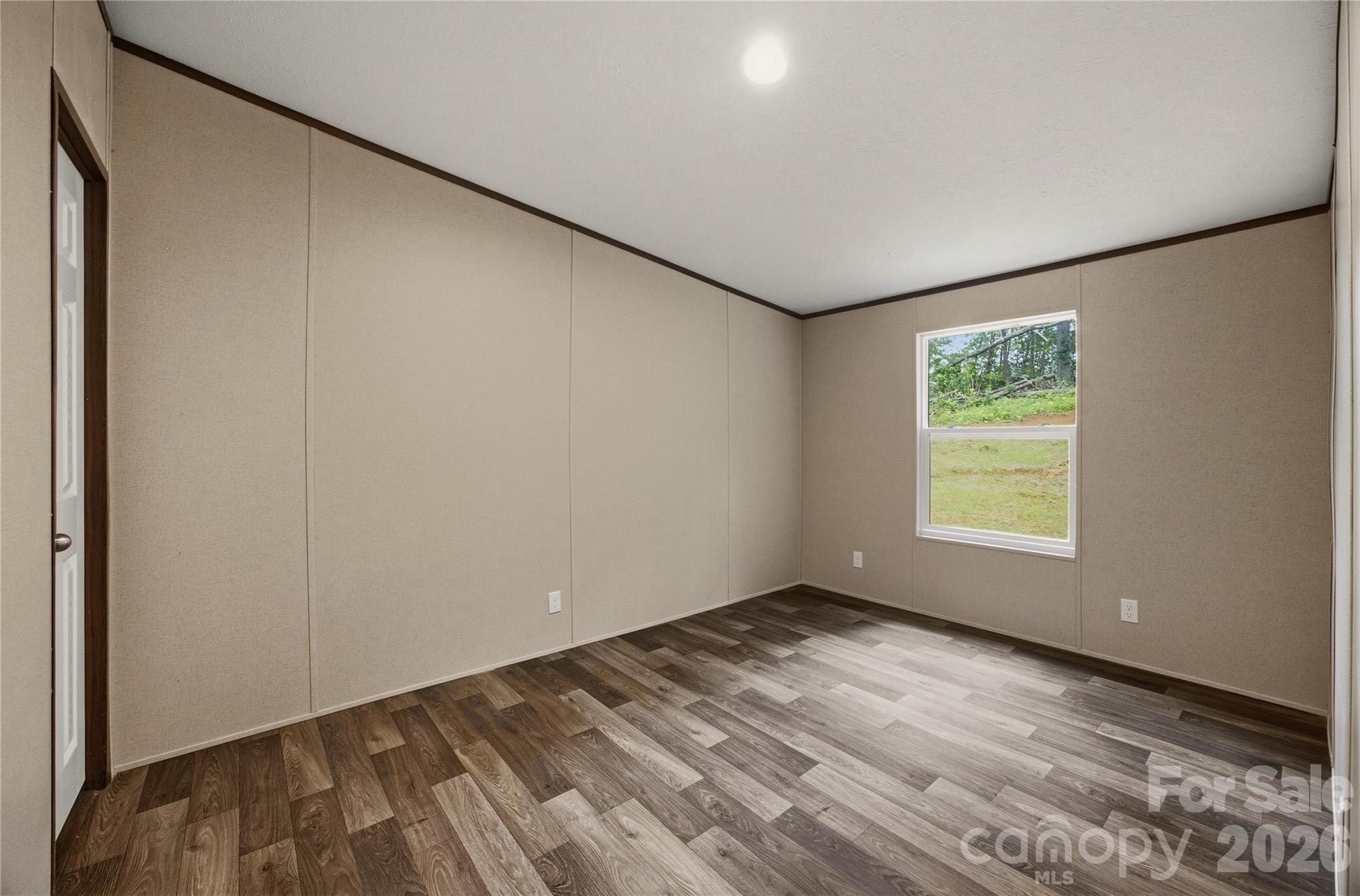 3150 Mariposa Lane — Morganton