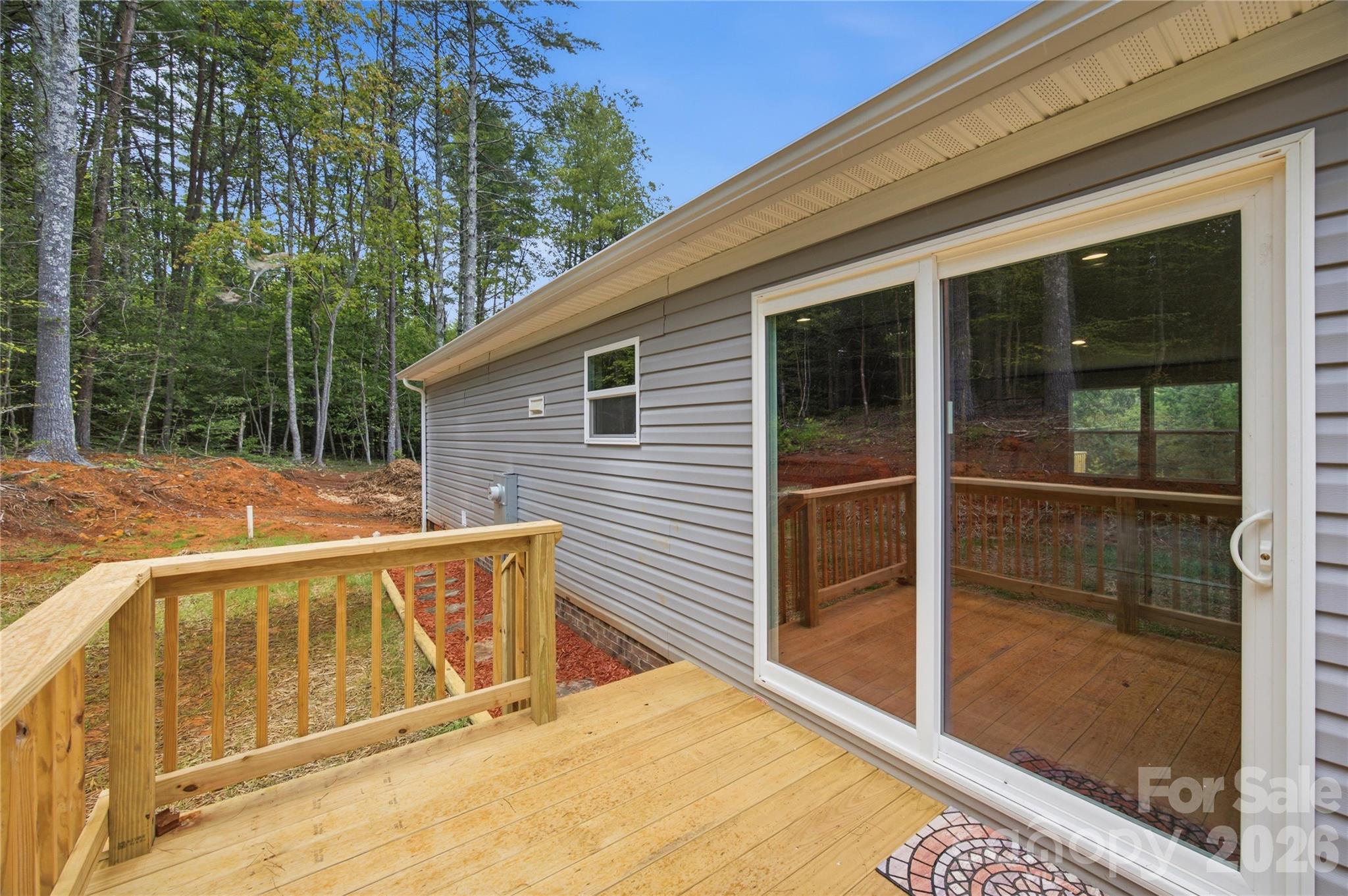 3150 Mariposa Lane — Morganton
