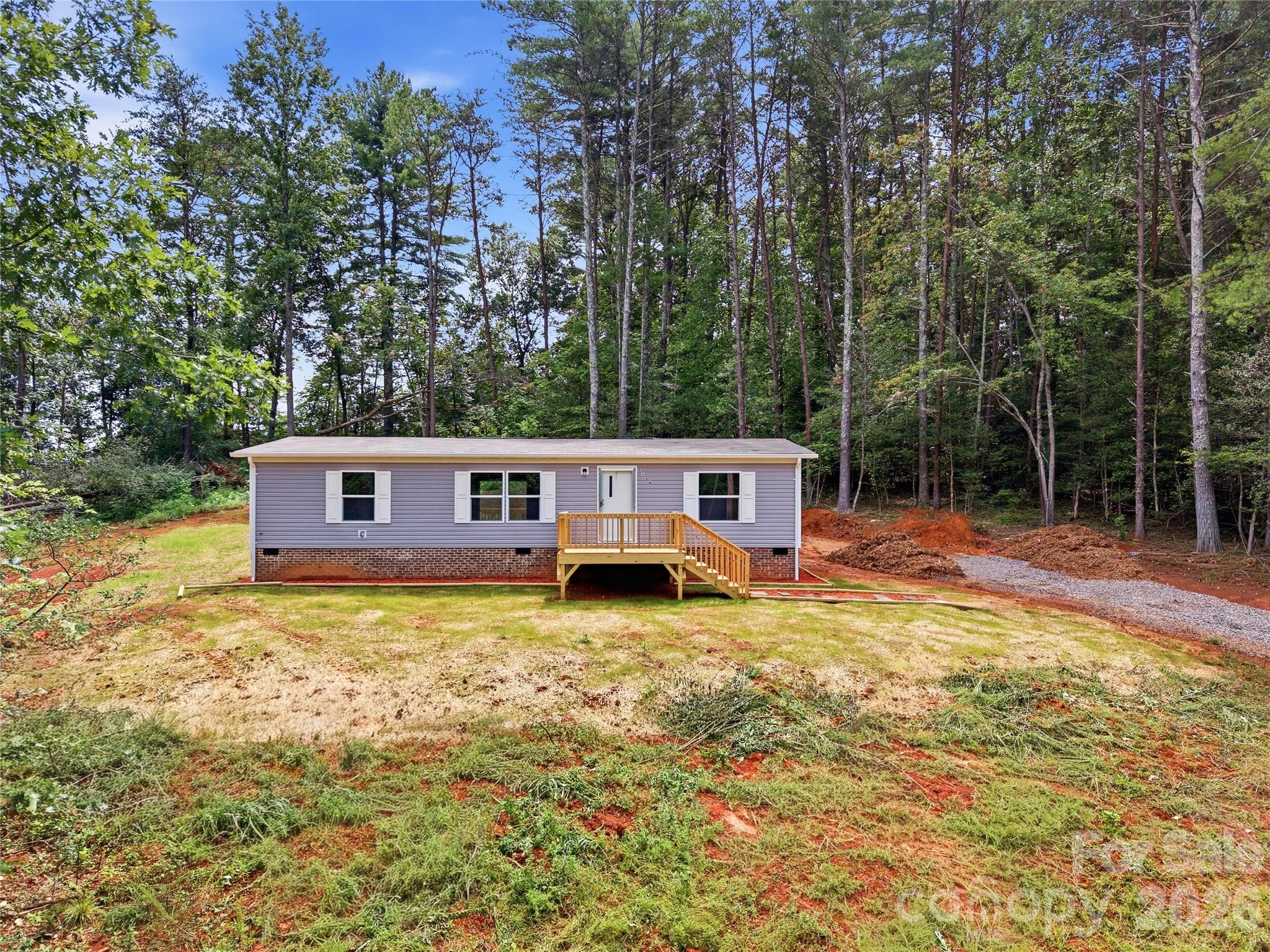 3150 Mariposa Lane — Morganton
