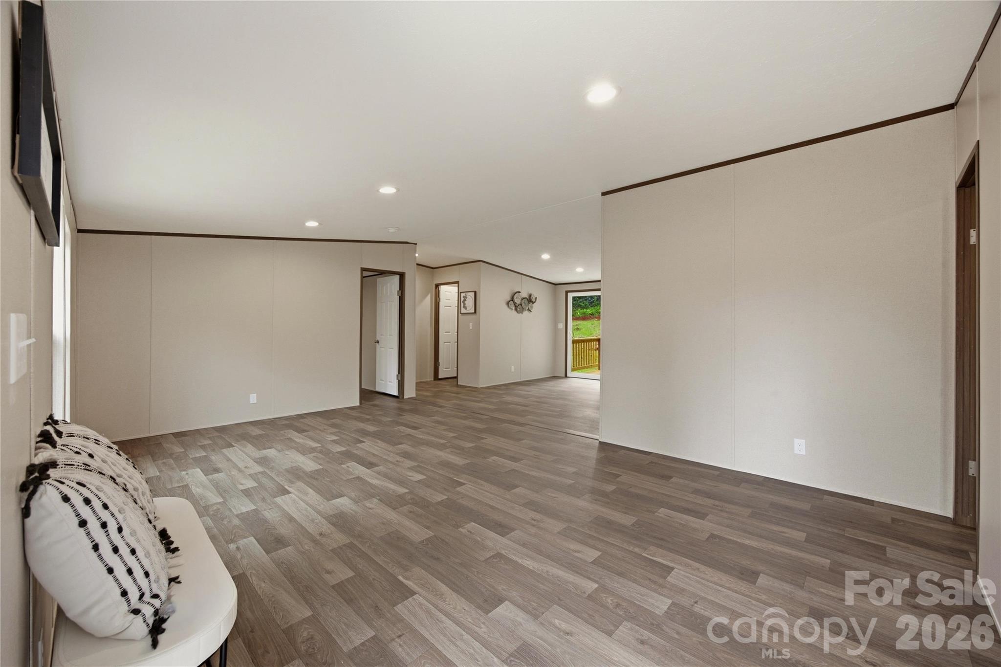 3150 Mariposa Lane — Morganton