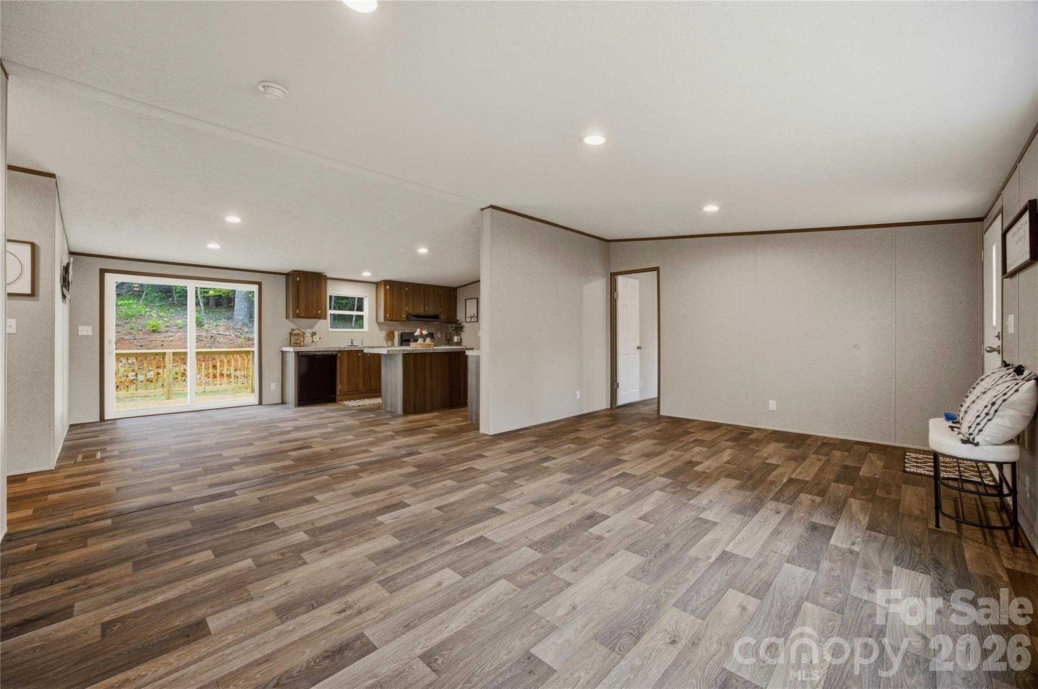 3150 Mariposa Lane — Morganton