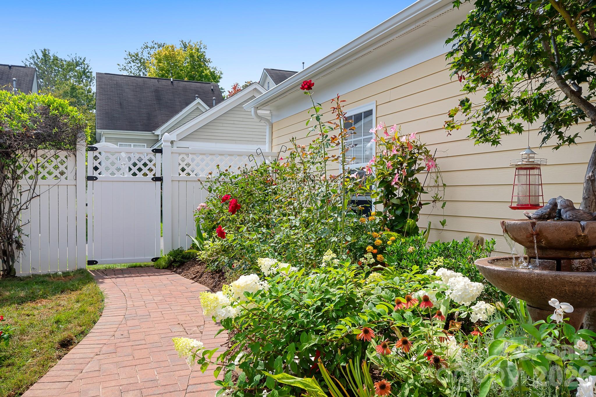 17525 Calverton Road — Huntersville