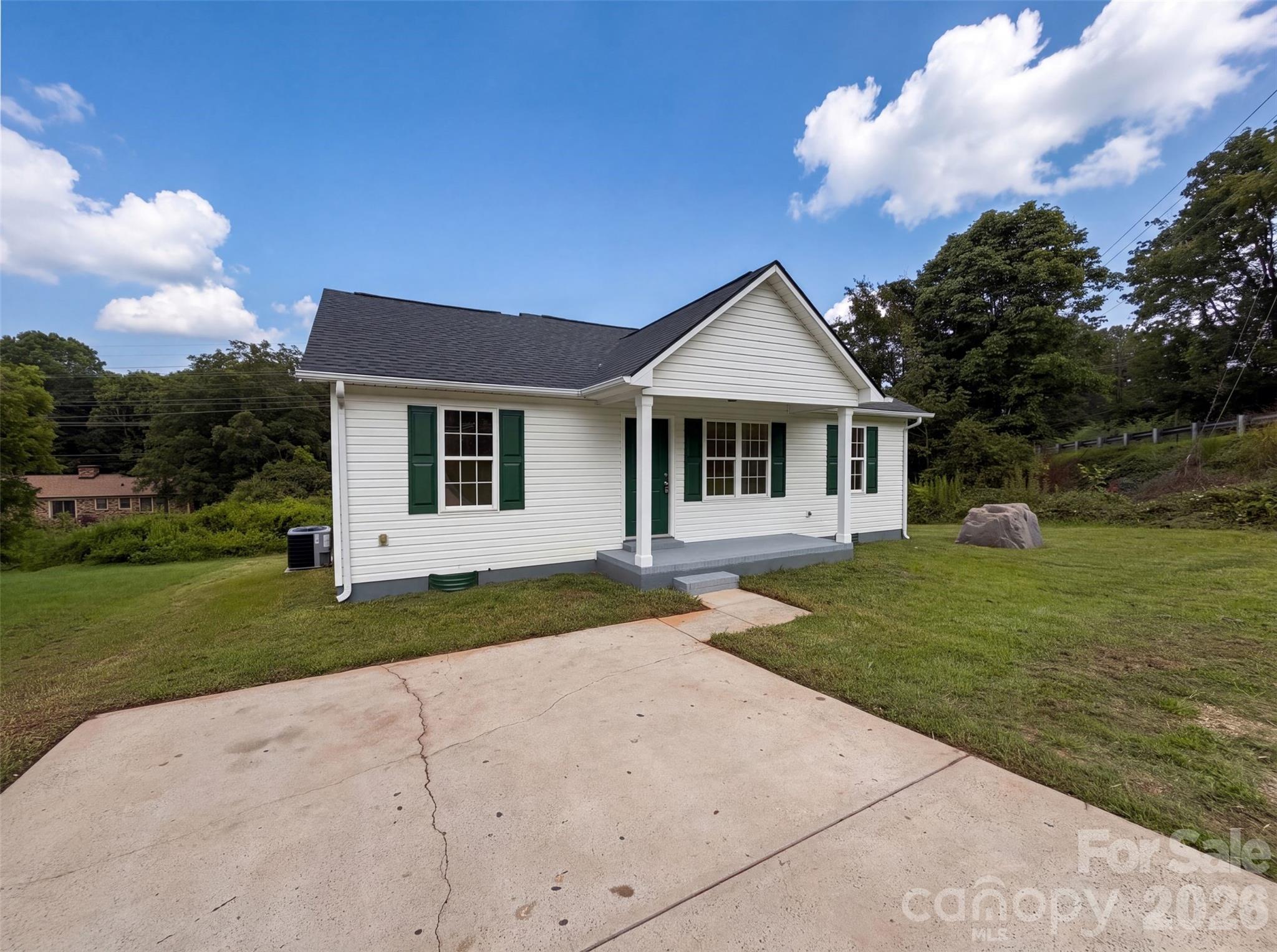 605 W Highway 161 Highway — Bessemer City