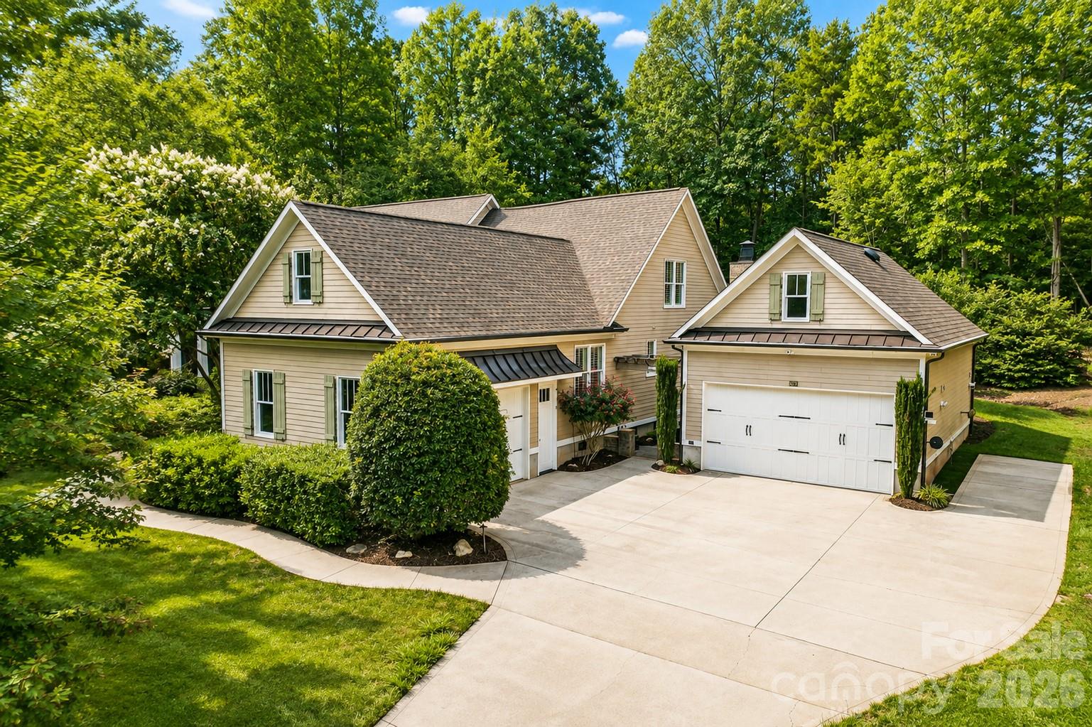 120 Silver Lake Trail — Mooresville