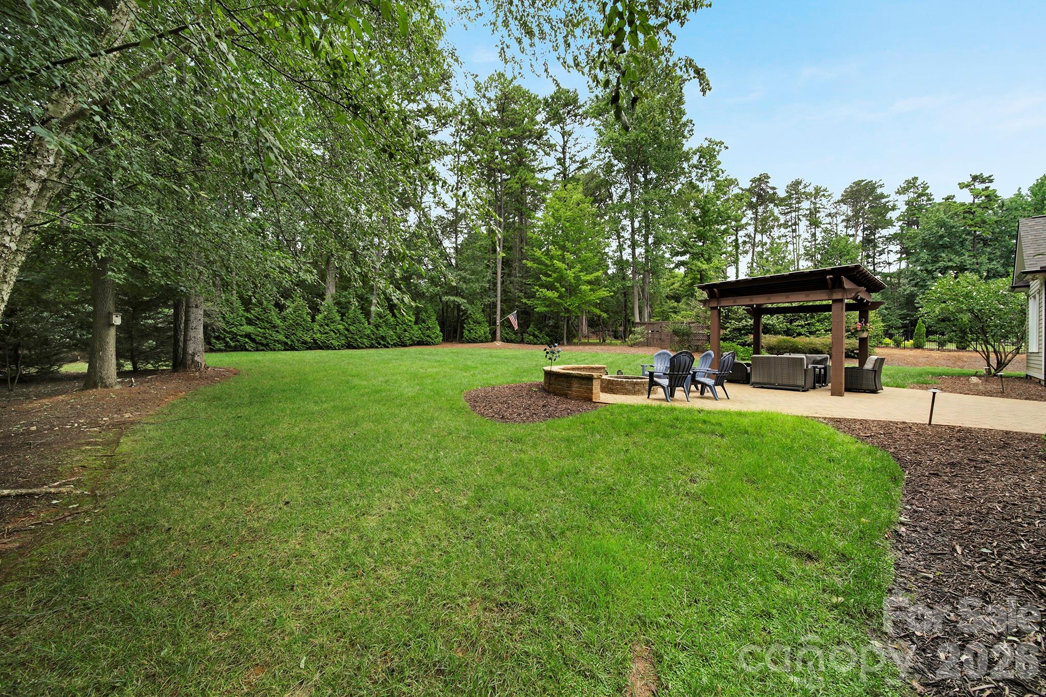 120 Silver Lake Trail — Mooresville