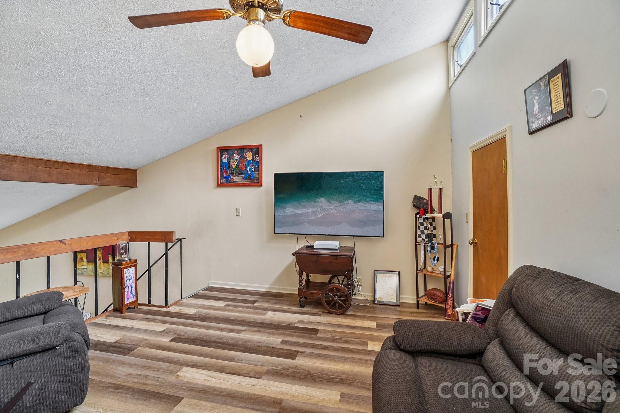 210 Juniper Lane — Hendersonville