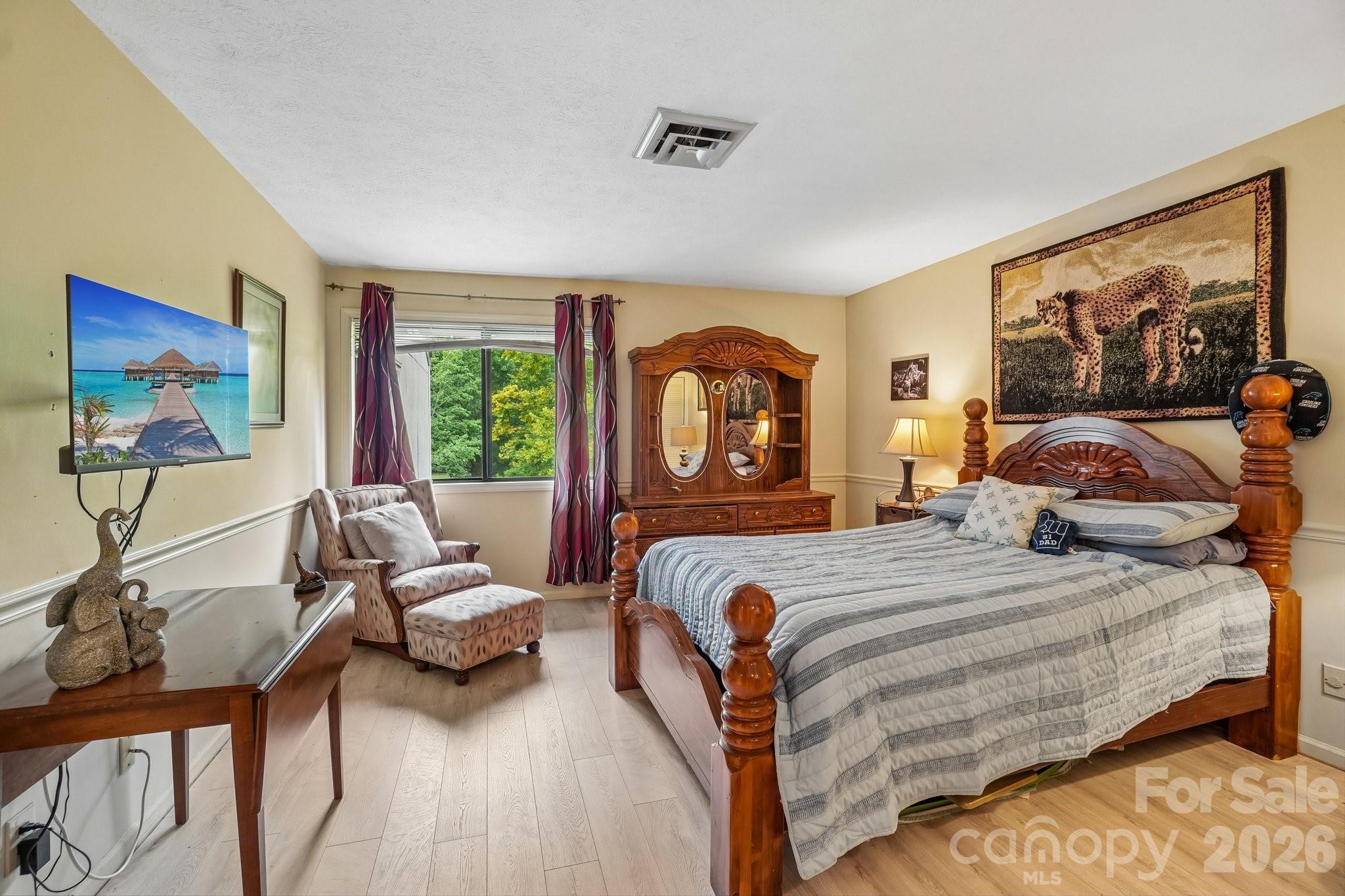 210 Juniper Lane — Hendersonville