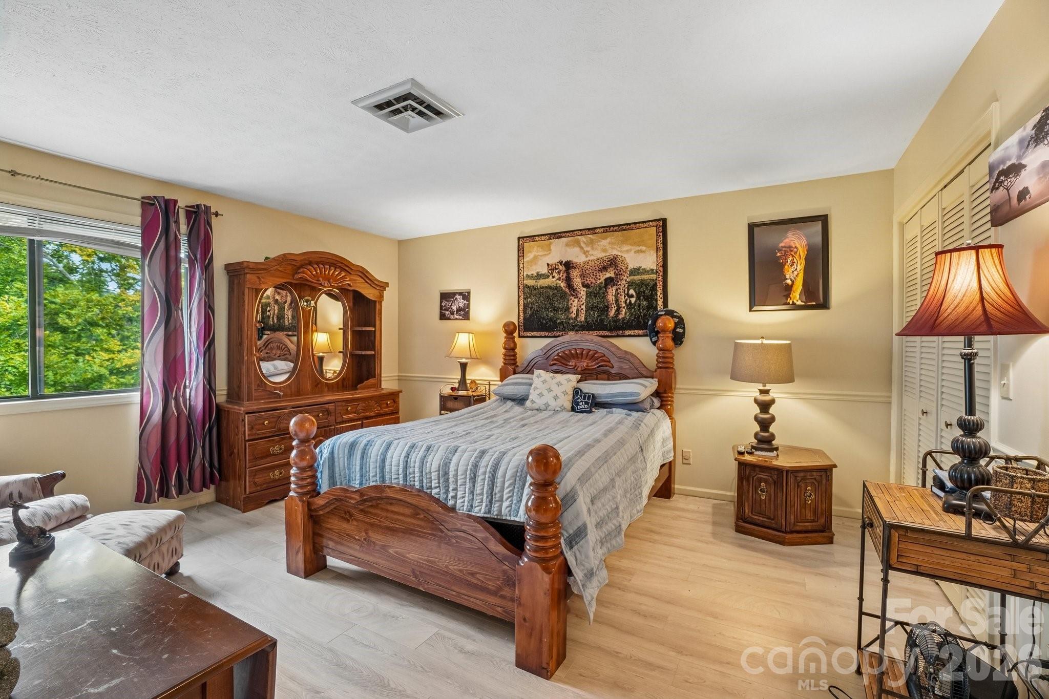210 Juniper Lane — Hendersonville