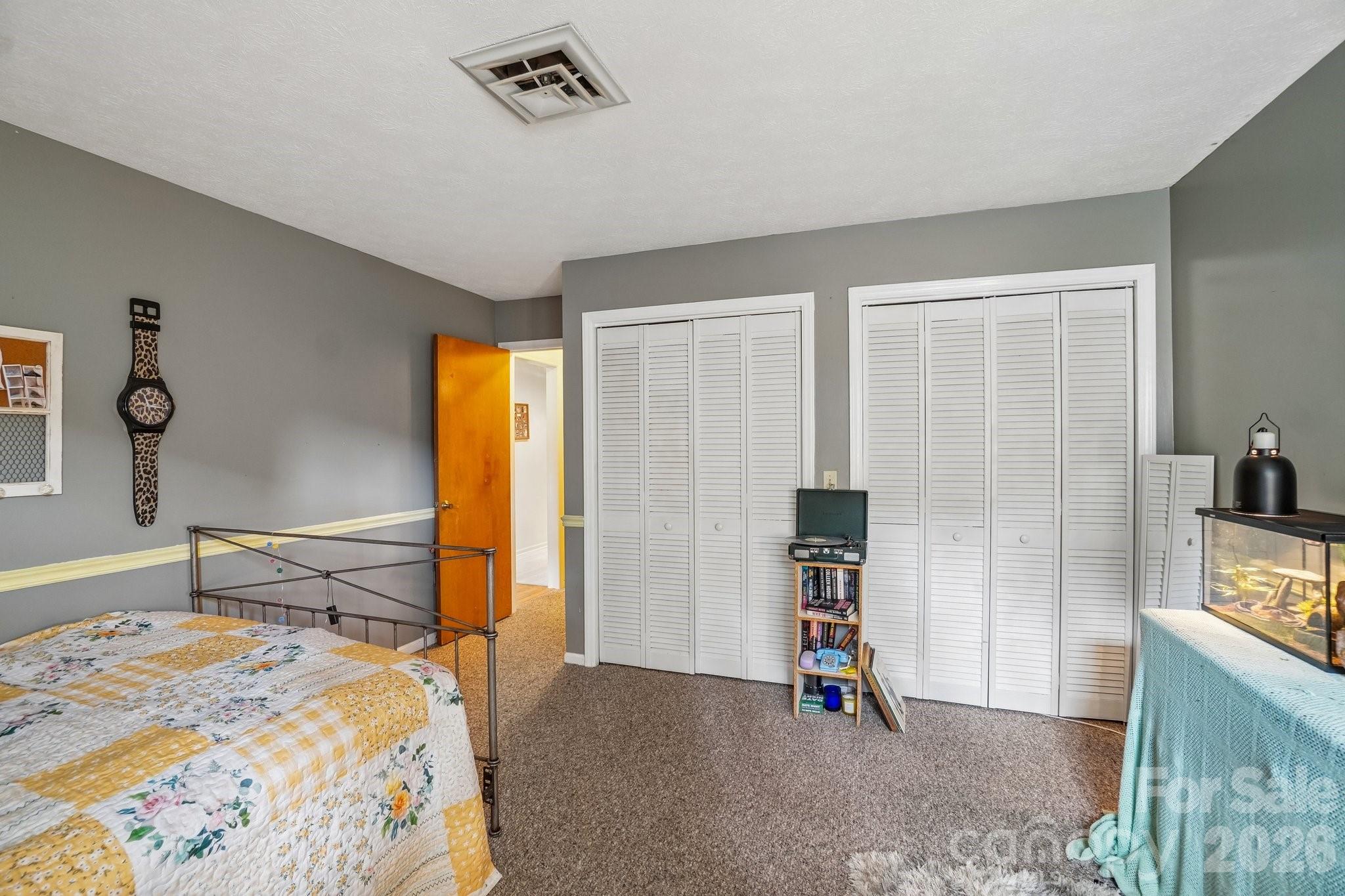 210 Juniper Lane — Hendersonville