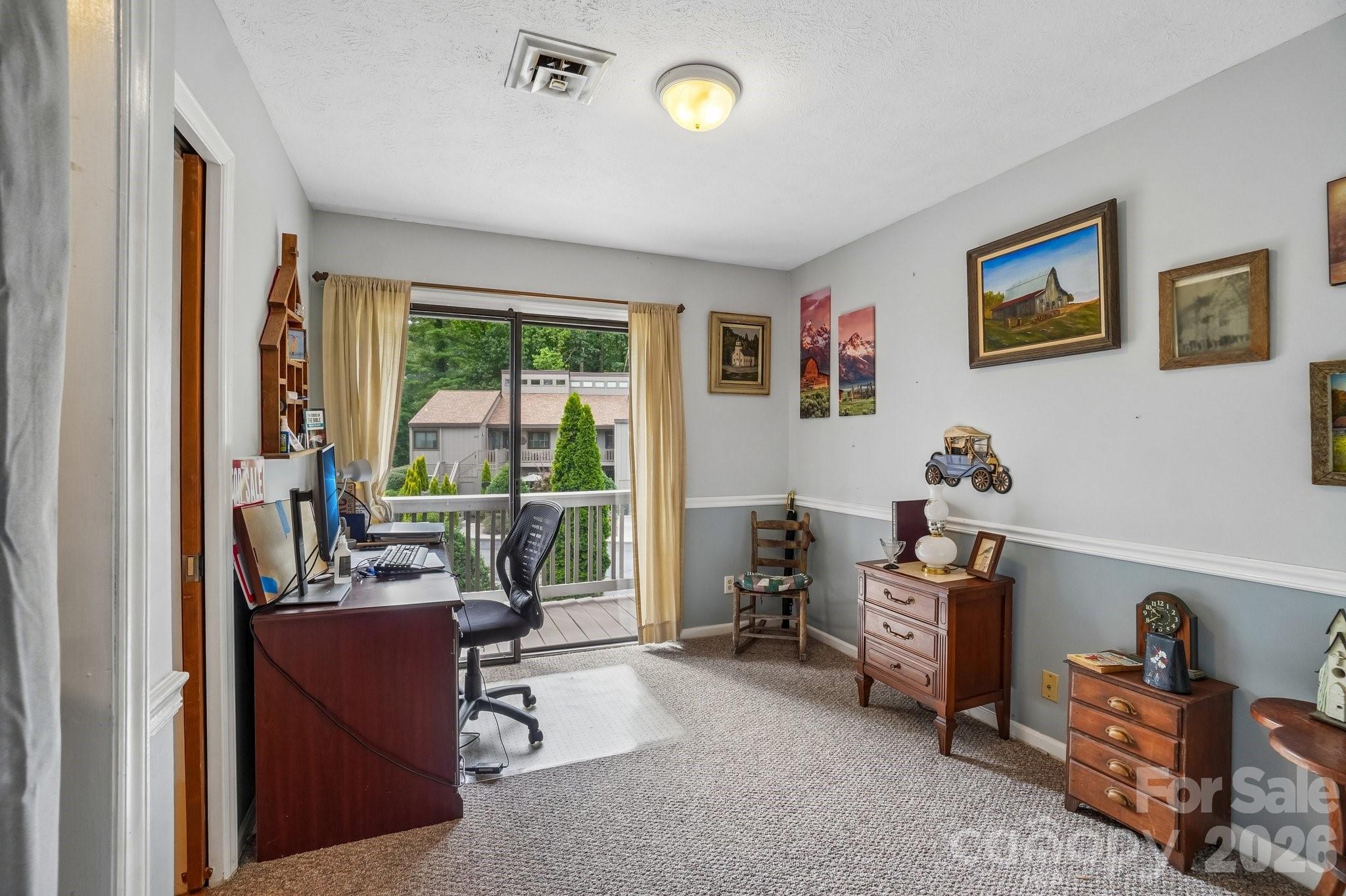 210 Juniper Lane — Hendersonville