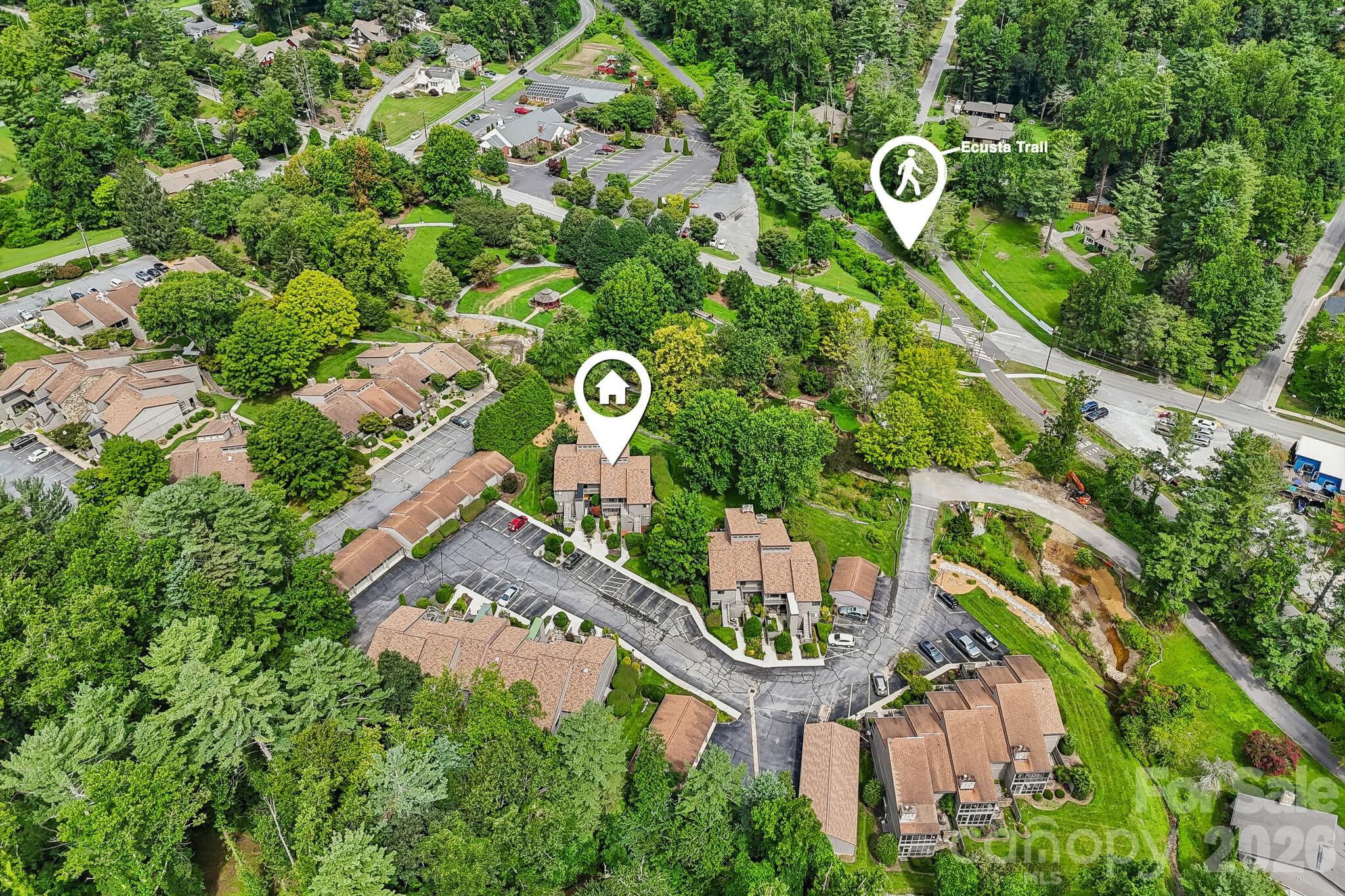 210 Juniper Lane — Hendersonville