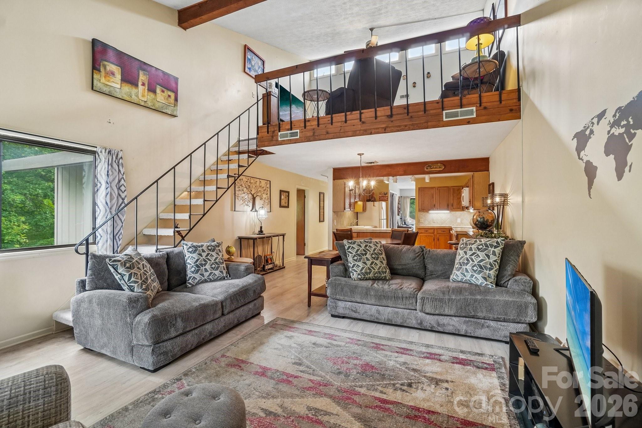 210 Juniper Lane — Hendersonville