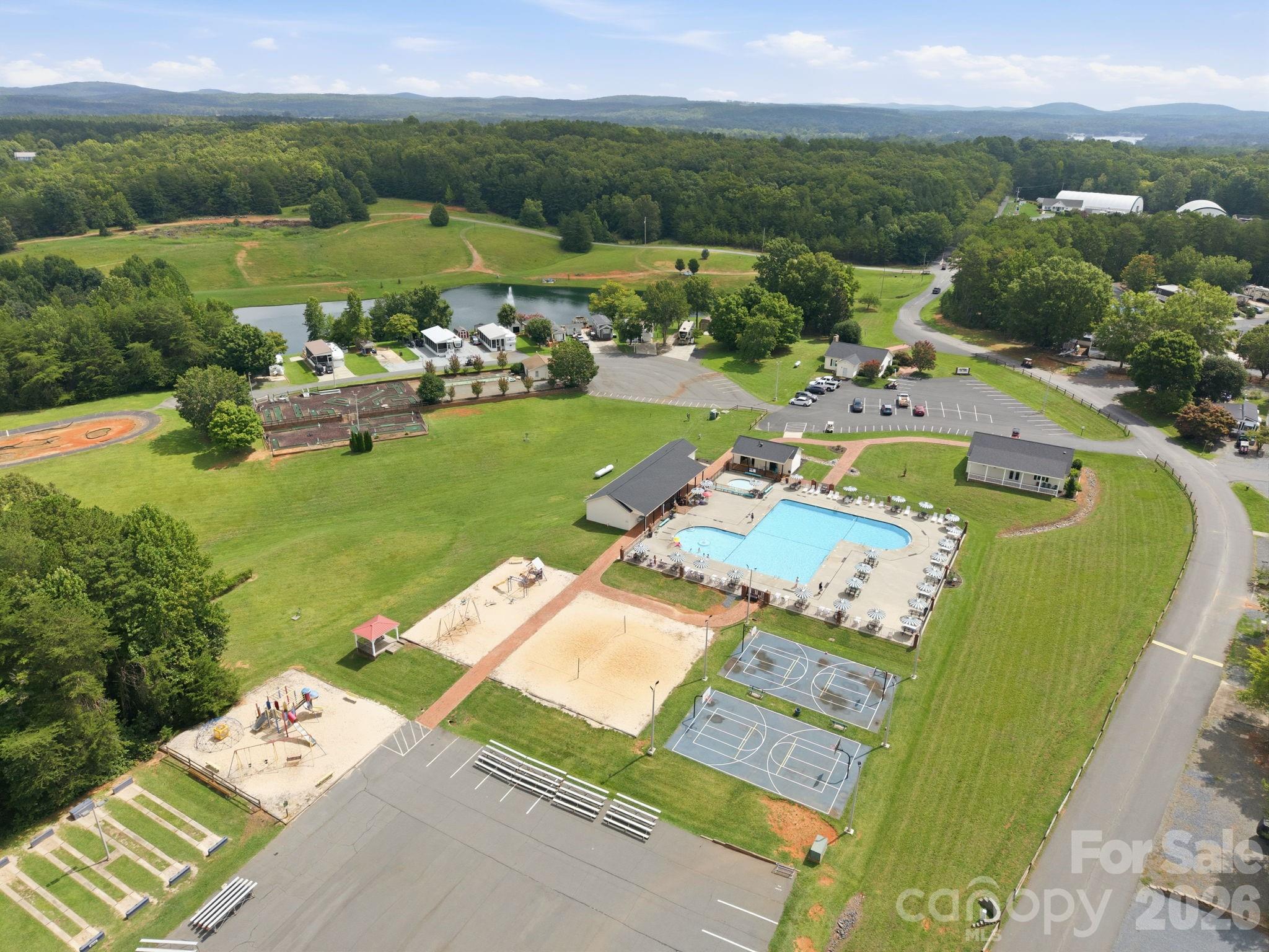 151 Dogwood Circle — New London