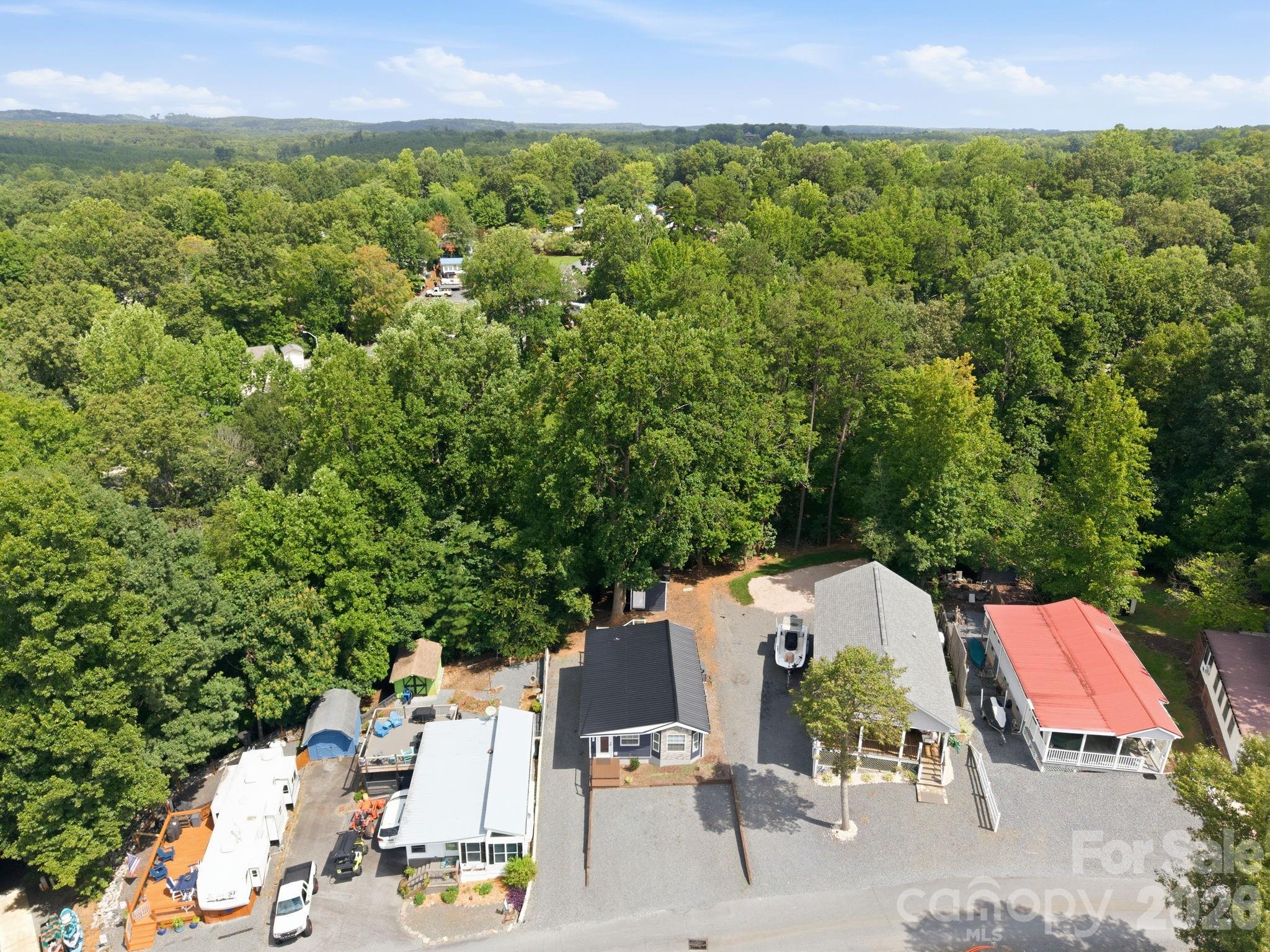 151 Dogwood Circle — New London