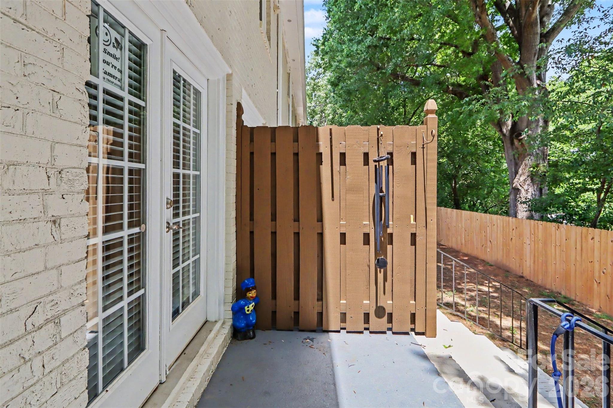 718 W Franklin Street — Monroe