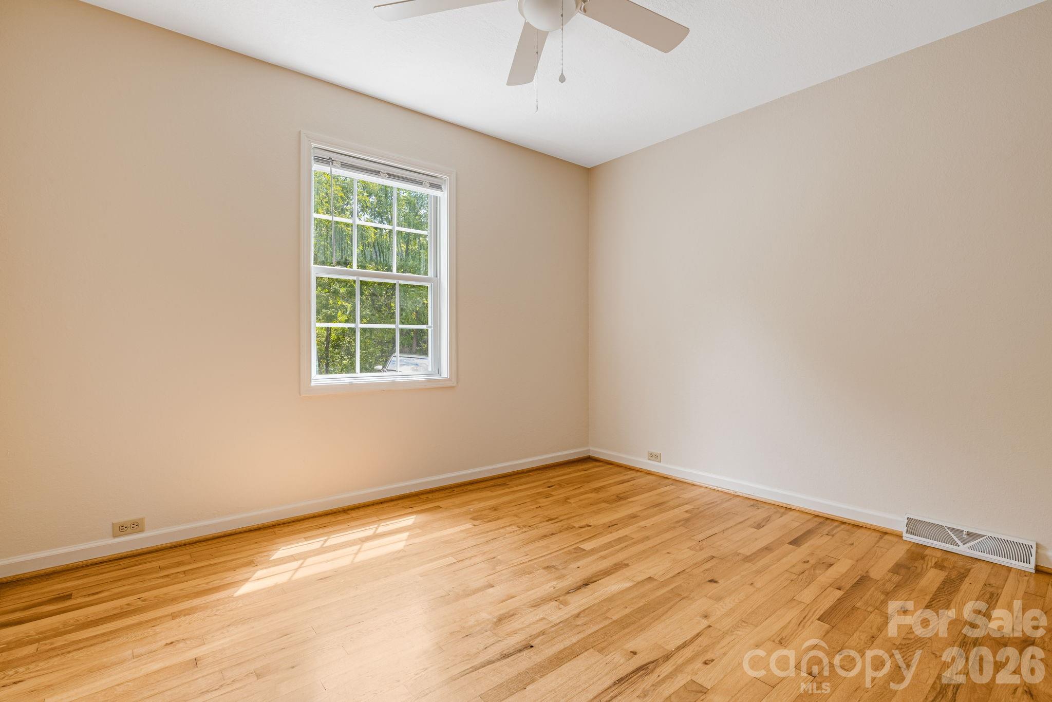 303 Hunter Street — Burnsville