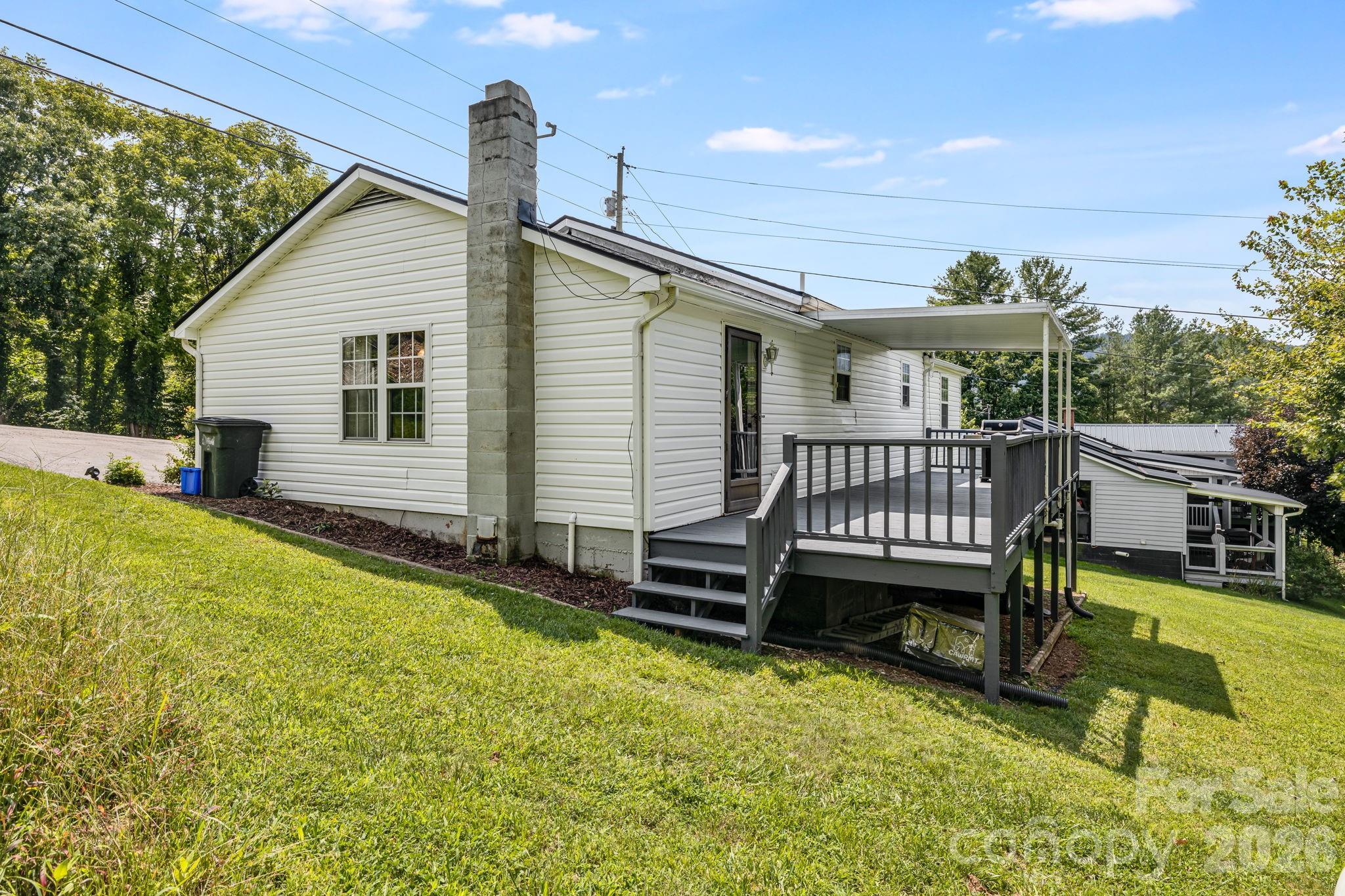 303 Hunter Street — Burnsville