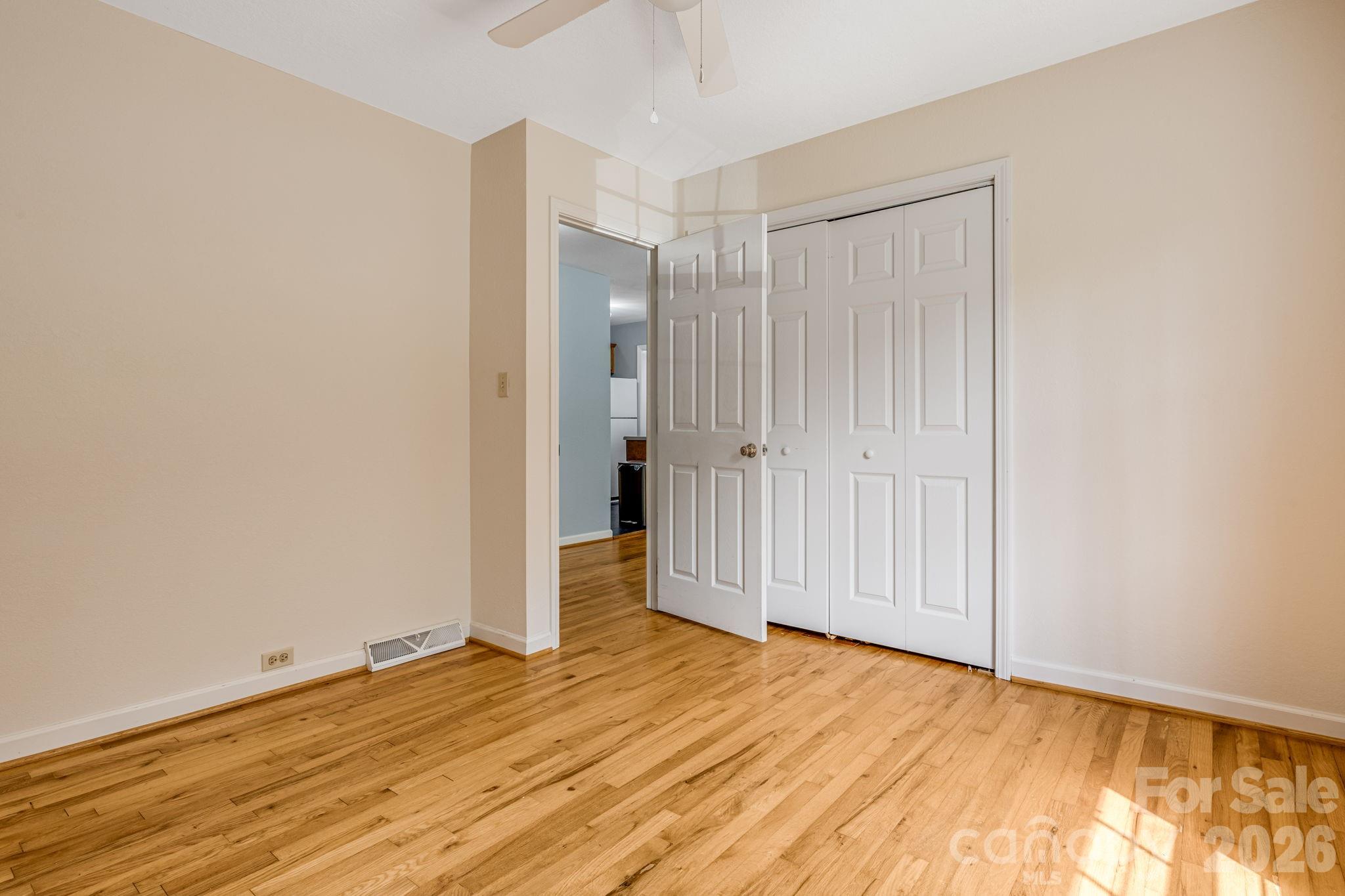 303 Hunter Street — Burnsville