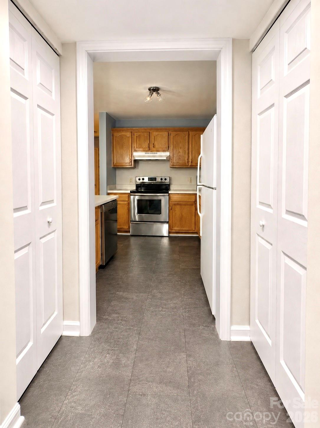 303 Hunter Street — Burnsville