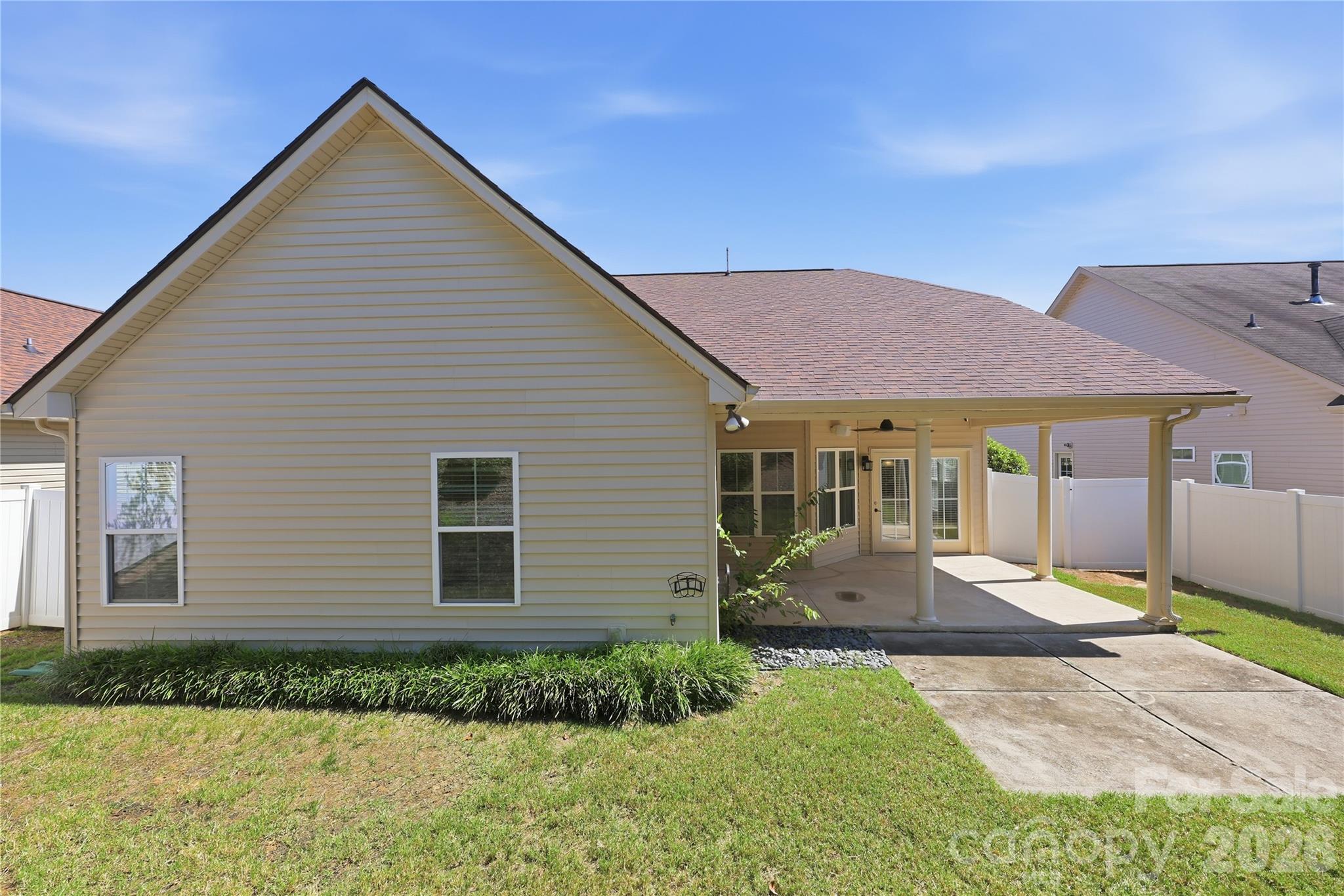593 Harrison Drive NW — Concord
