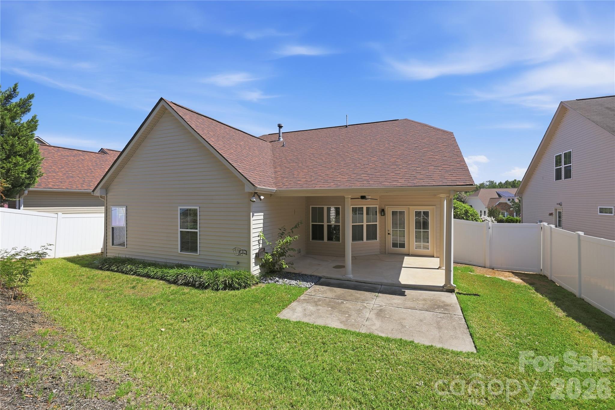593 Harrison Drive NW — Concord