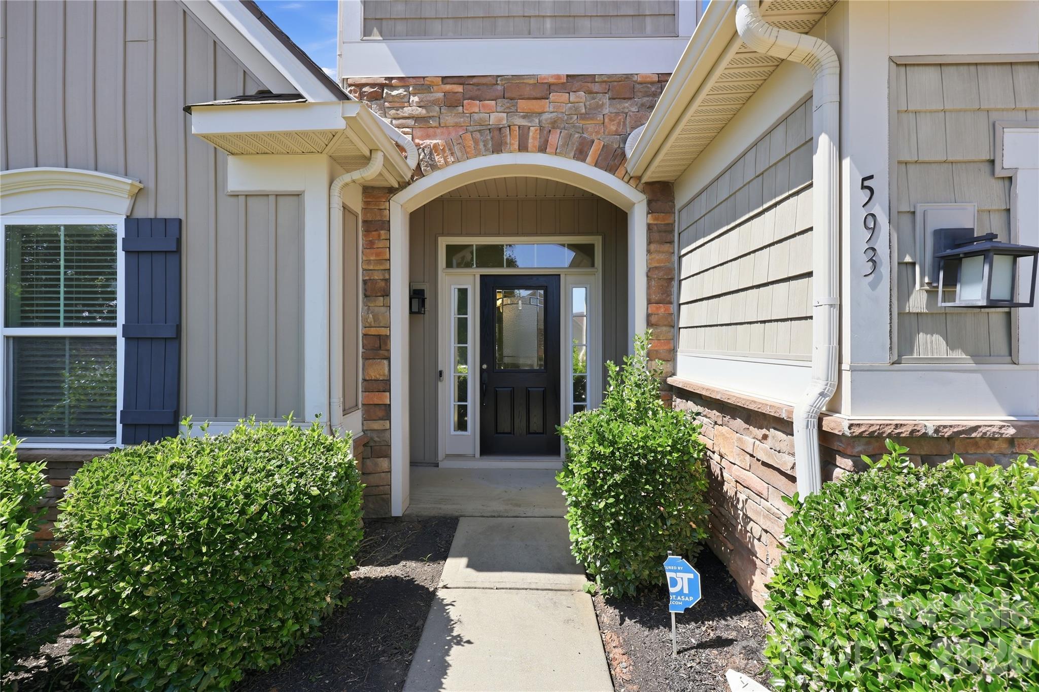 593 Harrison Drive NW — Concord