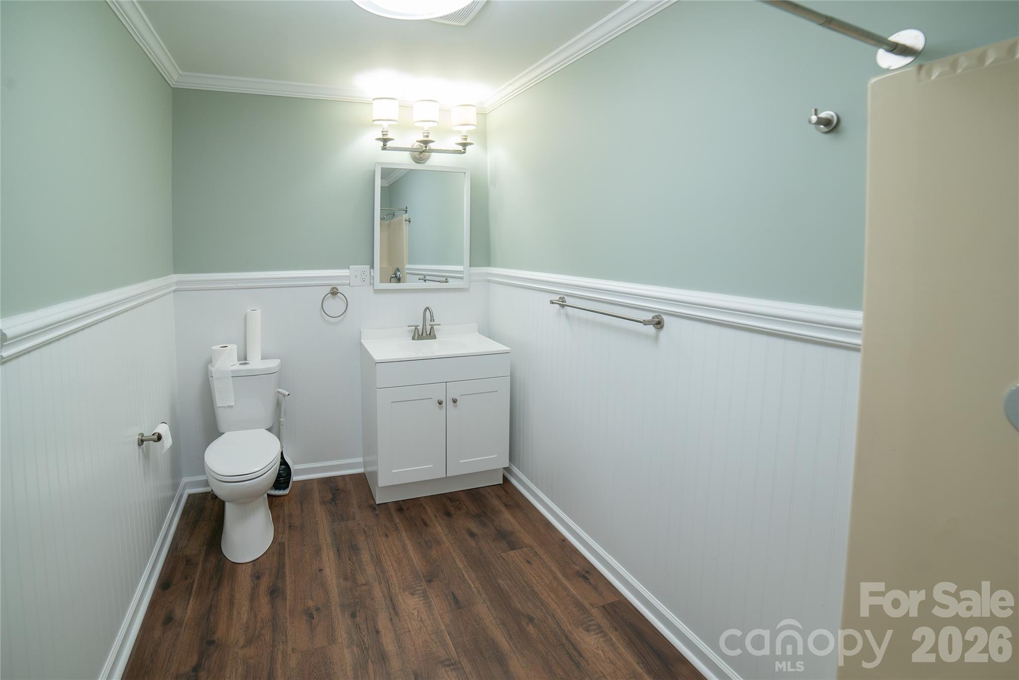 1240 Piedmont Drive NW — Lenoir