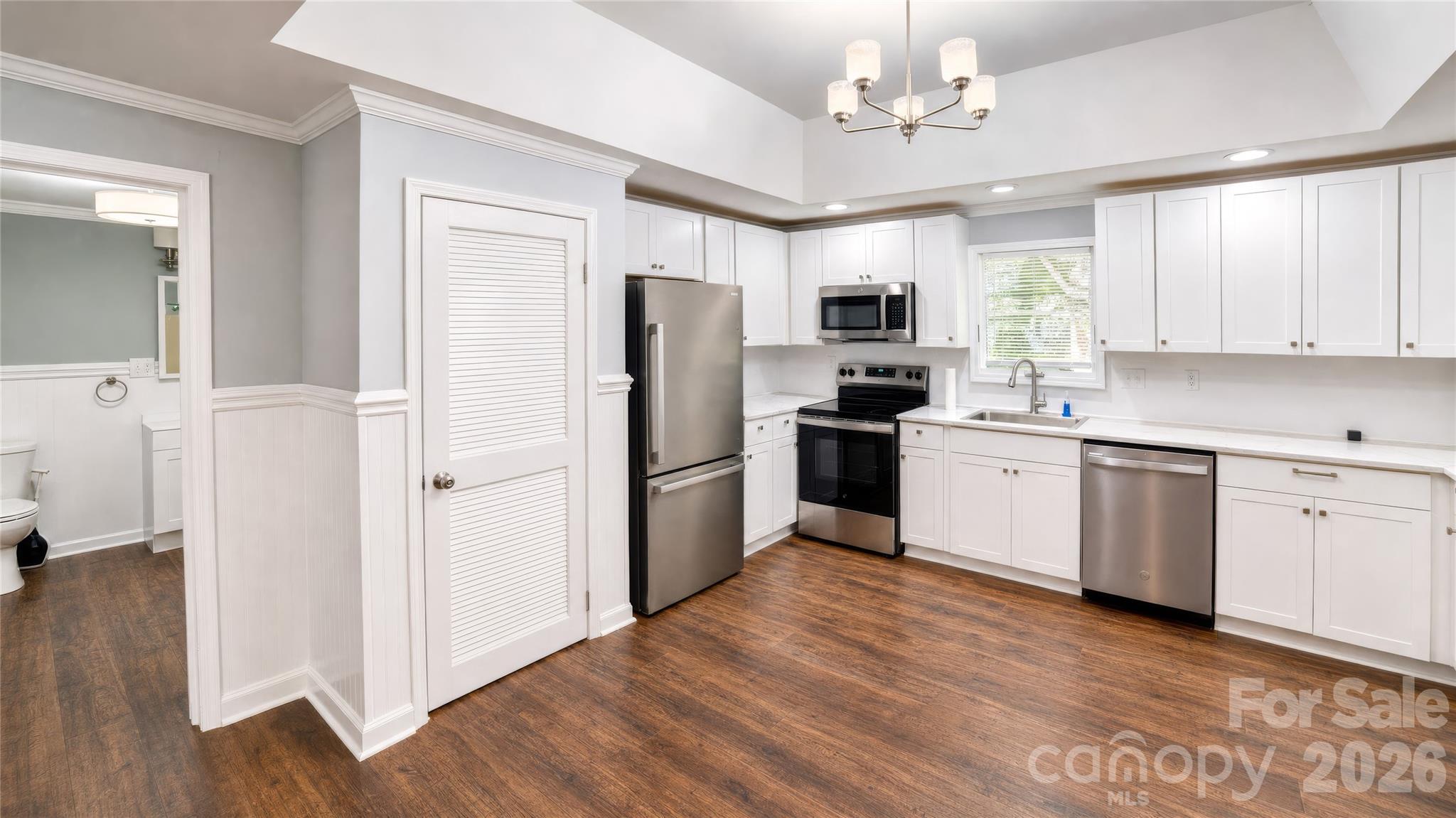 1240 Piedmont Drive NW — Lenoir