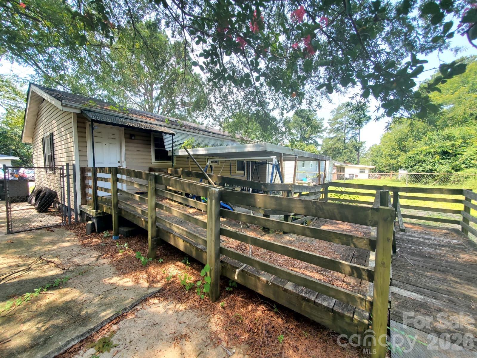 416 Henry Street — Rocky Mount